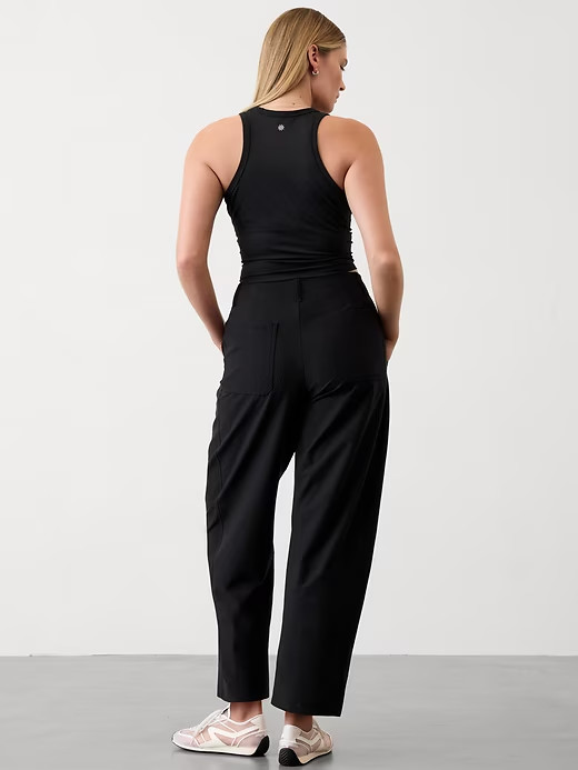 Athleta 8 (M MEDIUM) Skyline High Rise Barrel Leg Pant, Black Career Travel NEW