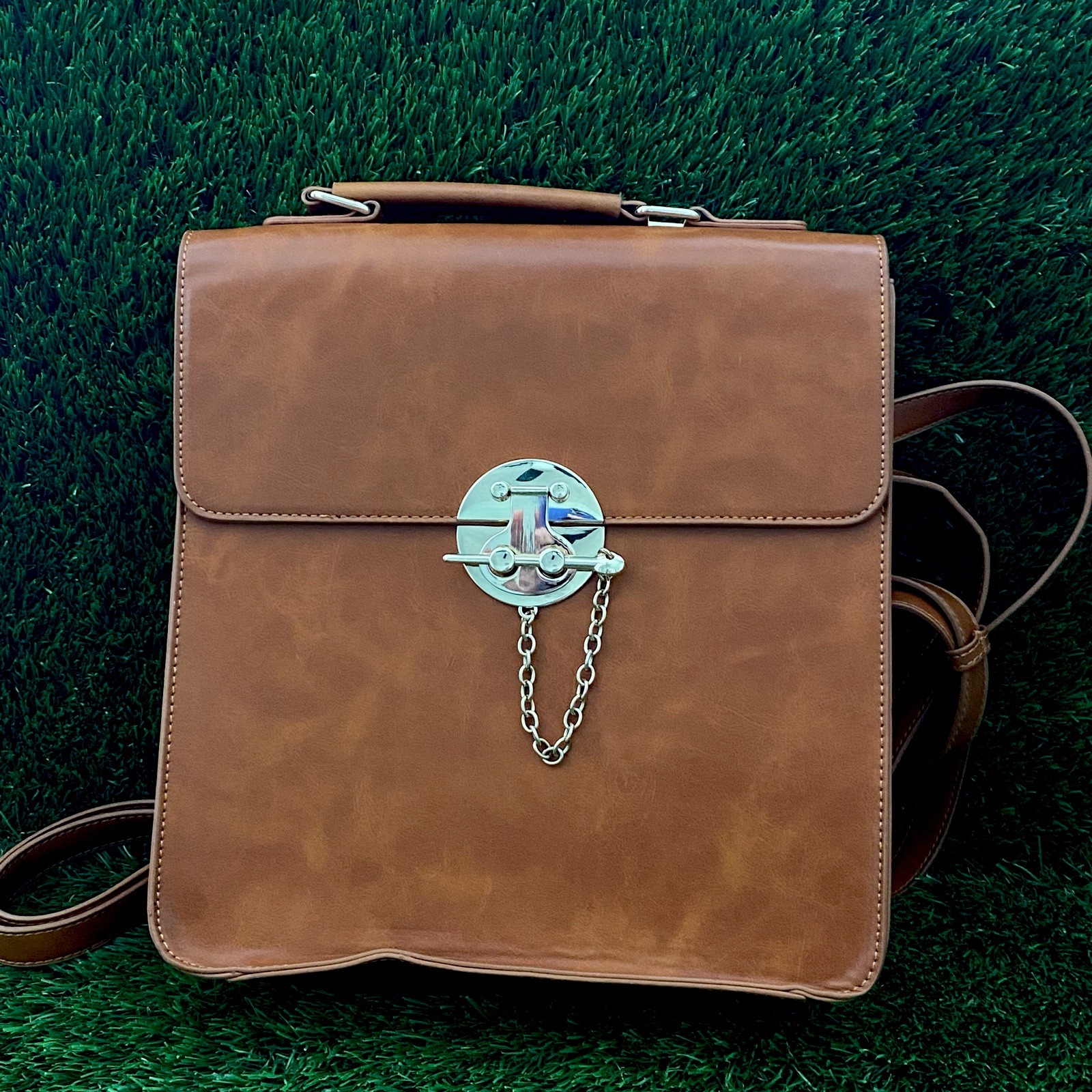 Ecosusi Cornelia backpack in brown vegan leather retro style Stunning!