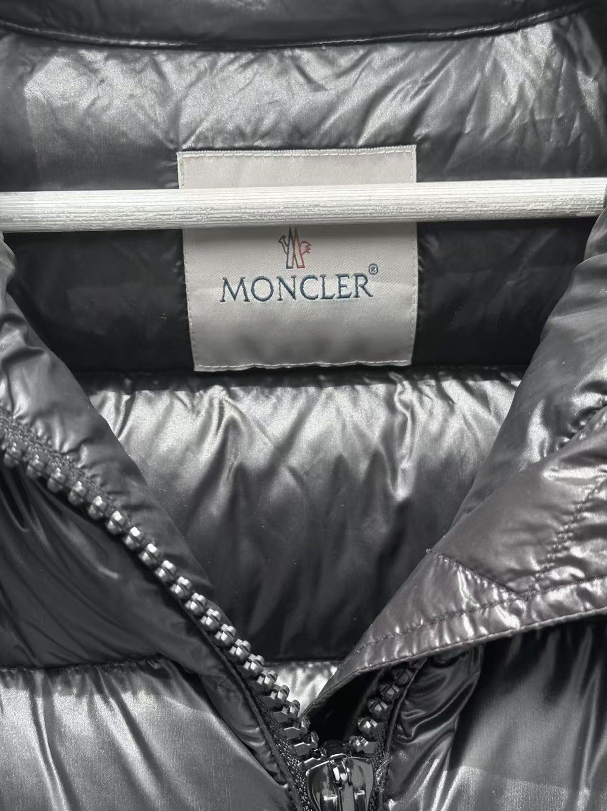 Doudoune légère Moncler Suyen Hooded Long Down Jacket SIZE 2