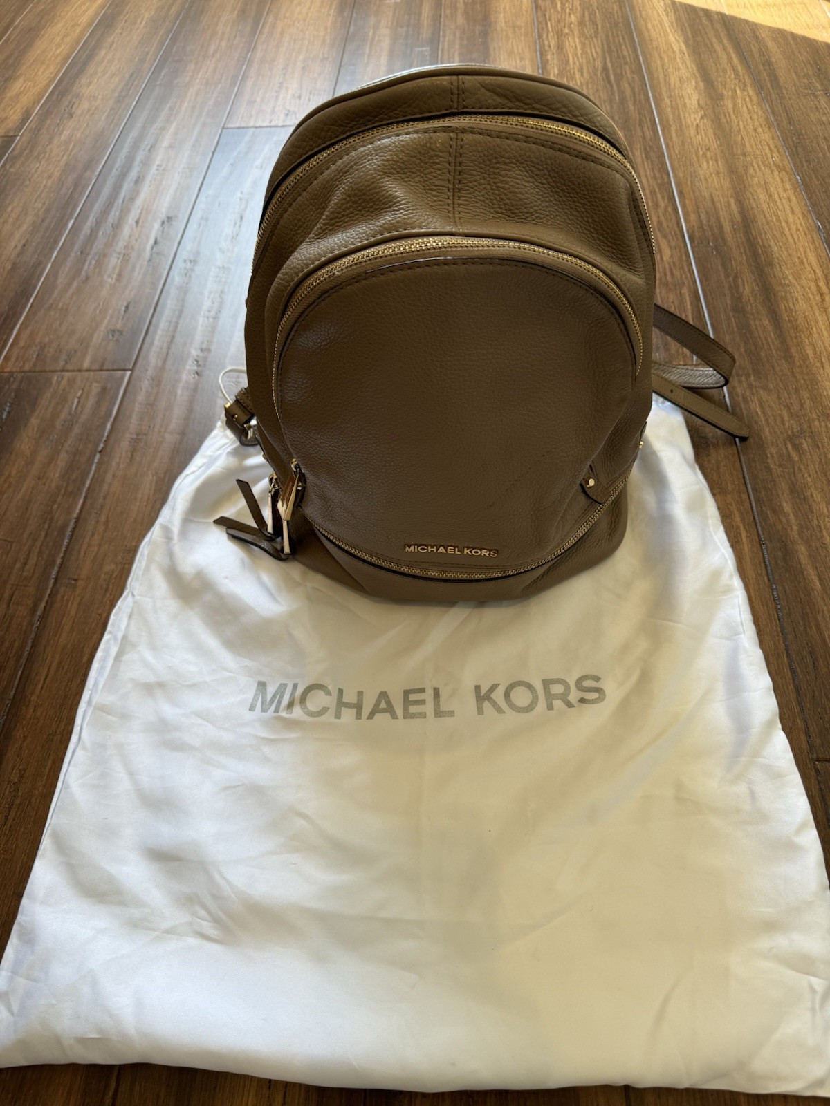 Michael Kors Leather Backpack Pebbled Taupe Gray Gold Hardware Medium Women Bag