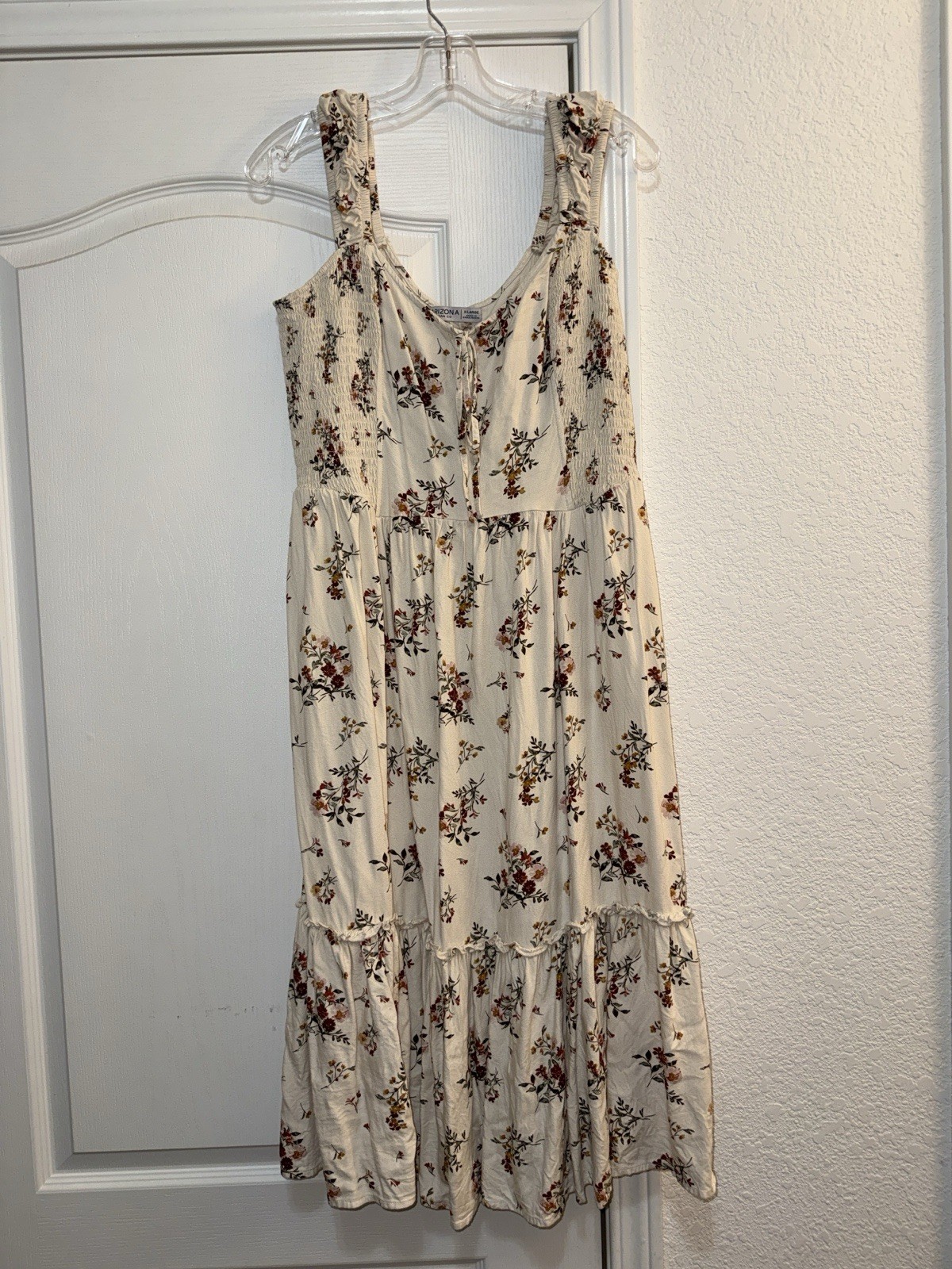 Arizona Jean Co XL Cream Floral Smocked Sleeveless Fit & Flare Midi Dress