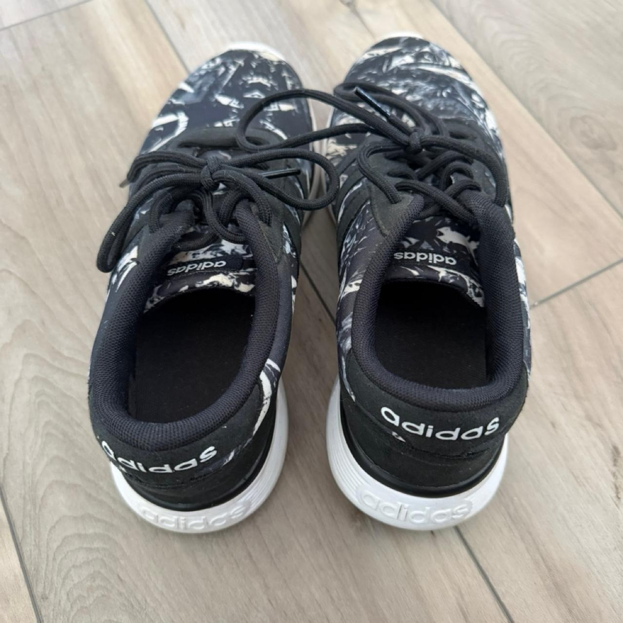 Adidas black and white cloud foam marbled camo style sneakers Women’s sz US 7.5