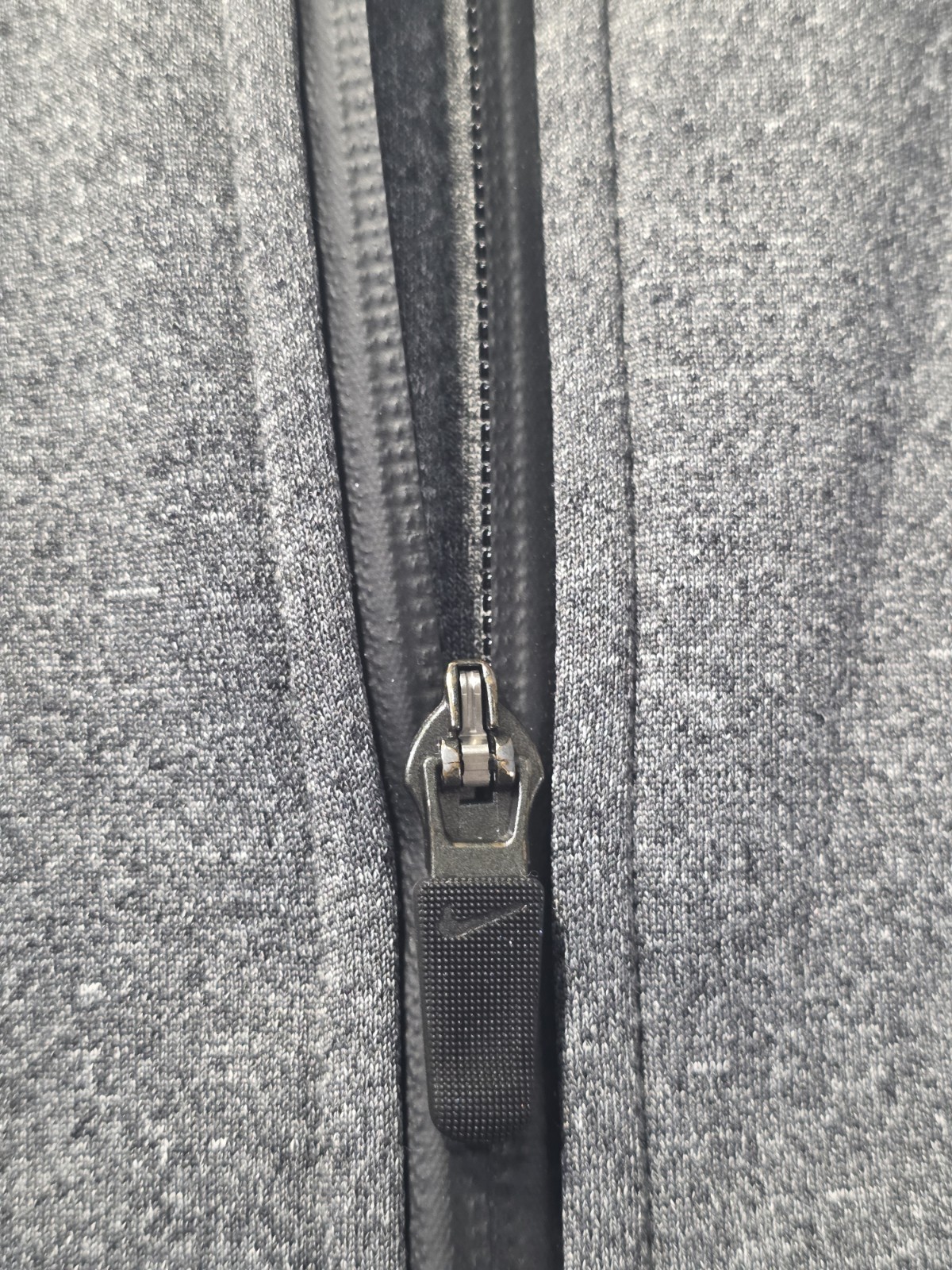 Nike Therma-FIT Full Zip Hoodie Jacket – Women’s Large – Gray/Black
