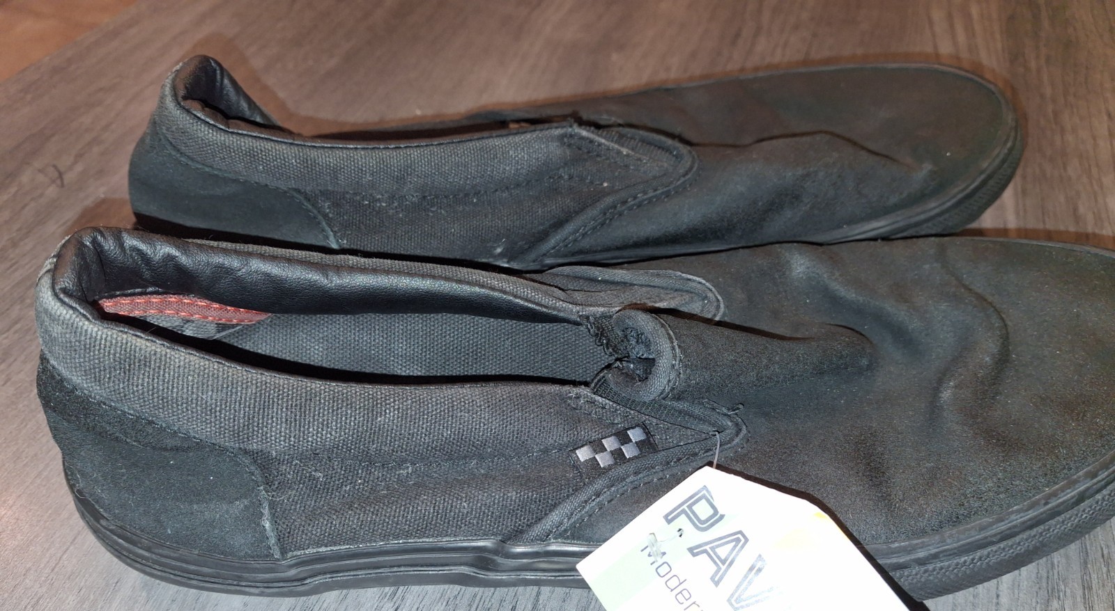 Men’s Size 11.5 VANS Sneakers Slip-on Triple Black Casual Travel Gym