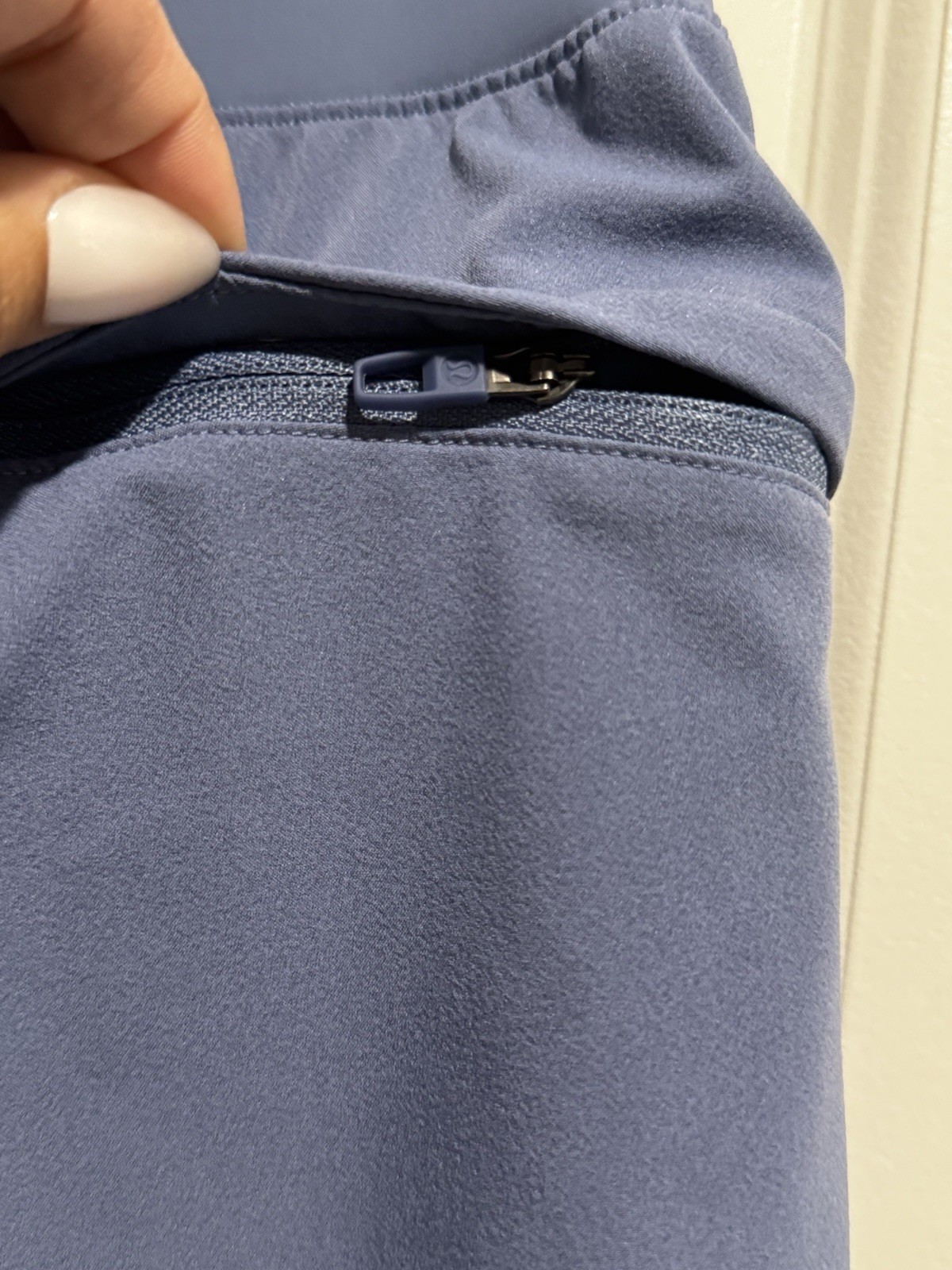 Lululemon Zeroed In Linerless Shorts Men’s X-Large Blue 7″ Performance LM7BJ0S