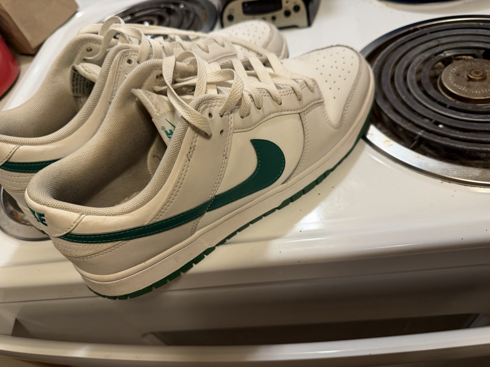 Nike Dunk Low Retro Summit White Malachite