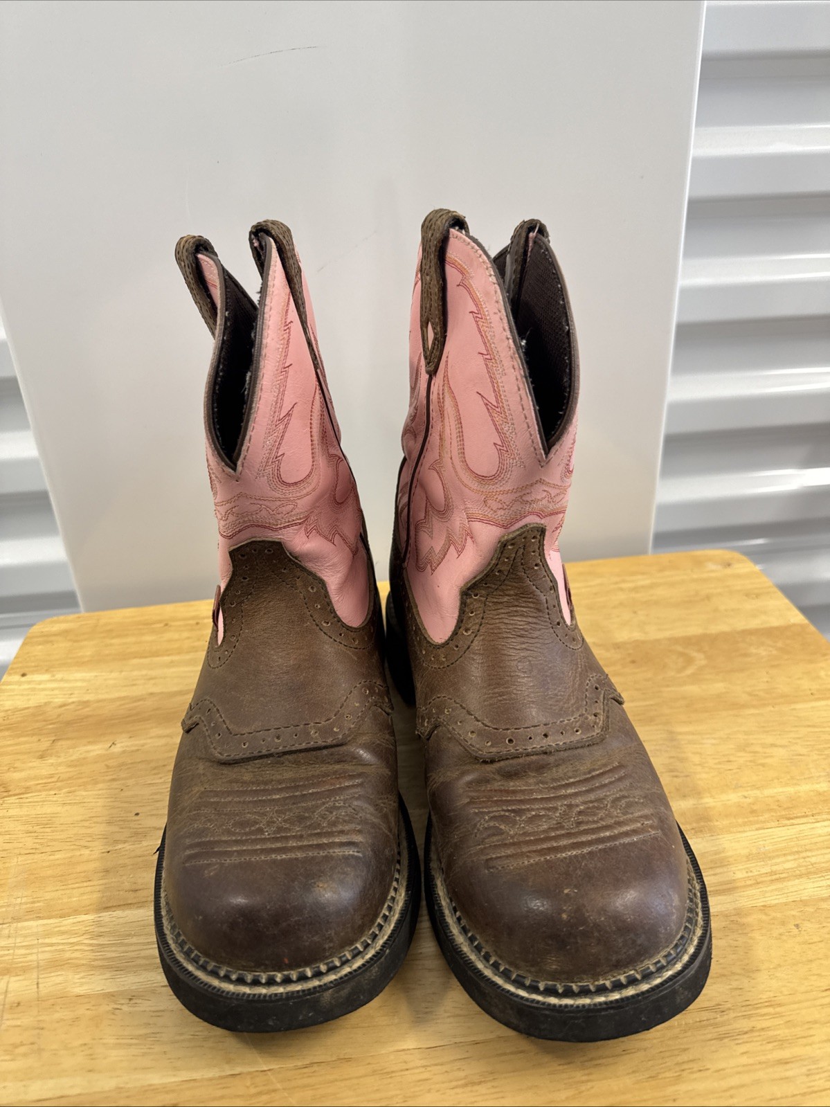 Justin Gypsy Boots Women’s Size 9 1/2 B Leather Western Ankle Pink L9901
