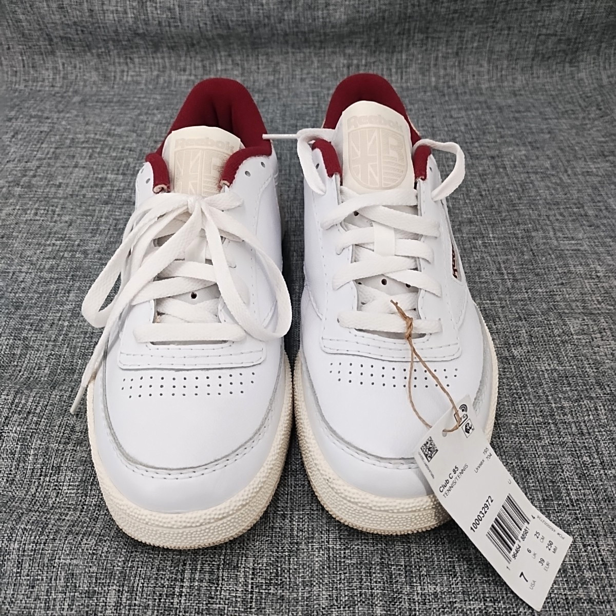 Reebok Club C 85 Men’s Size 7 White Classic Maroon Leather Sneakers