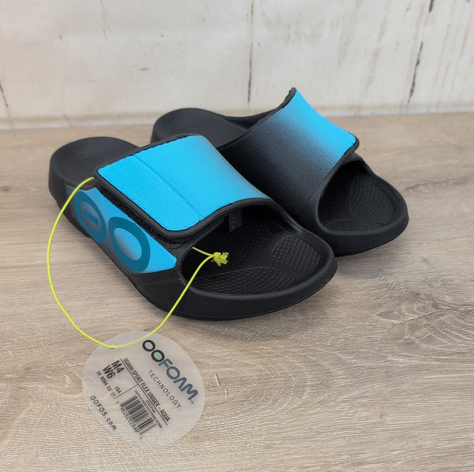 OOFOS OOAHH Sport Flex Recovery Slide Sandal Aqua Mens Size 4 / Women’s 6 New