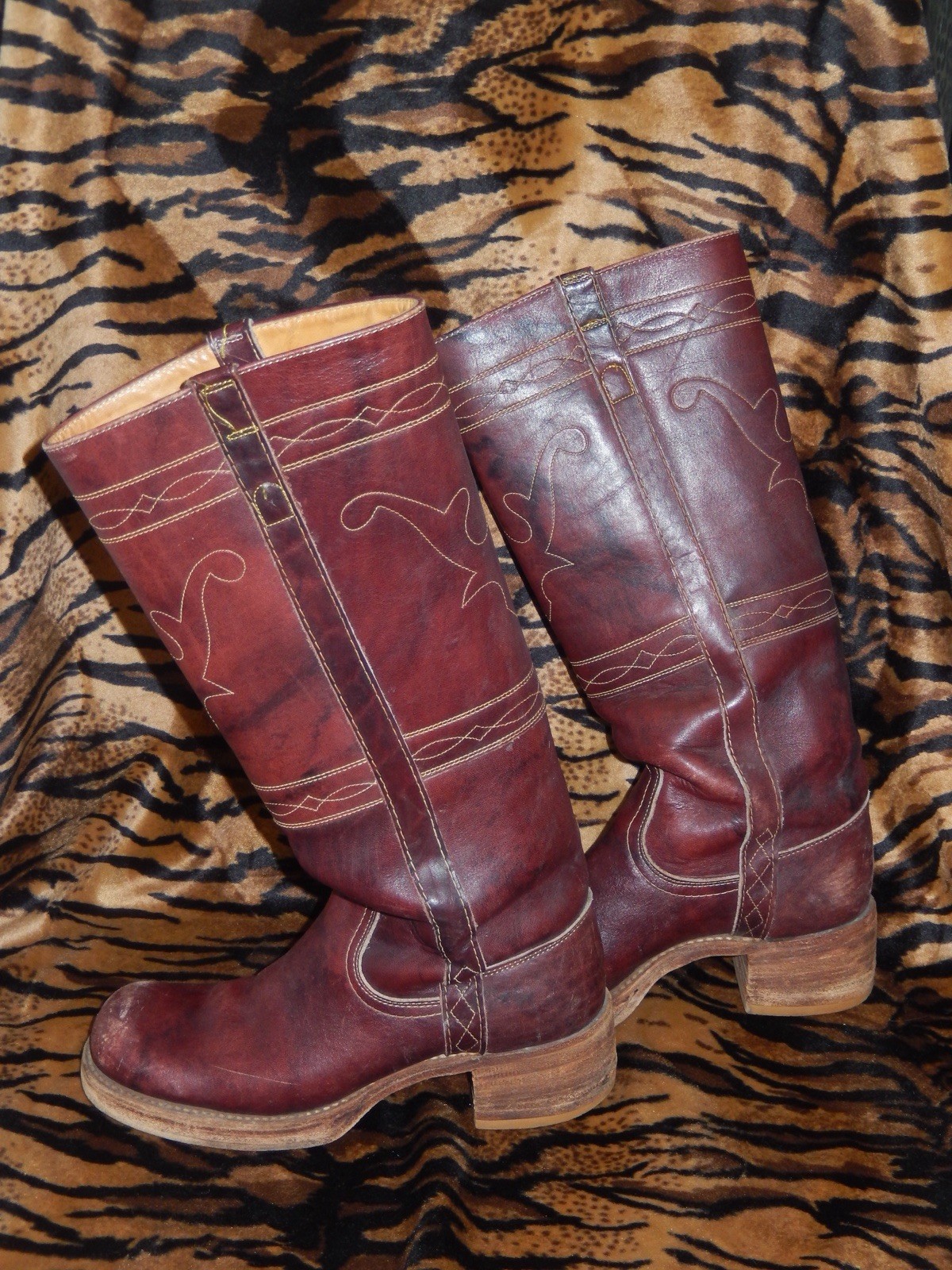Vintage Frye Maroon Black Label 60s Boots Women’s Size 6