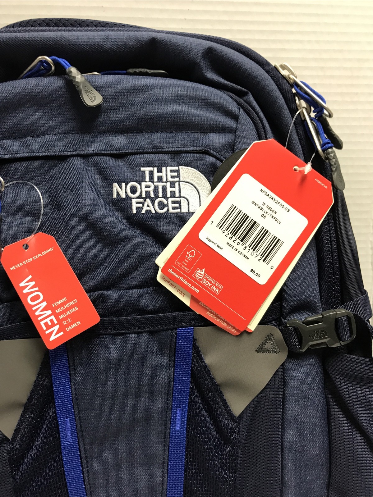 NEW THE NORTH FACE Woman Recon Backpack, Blue , NWT