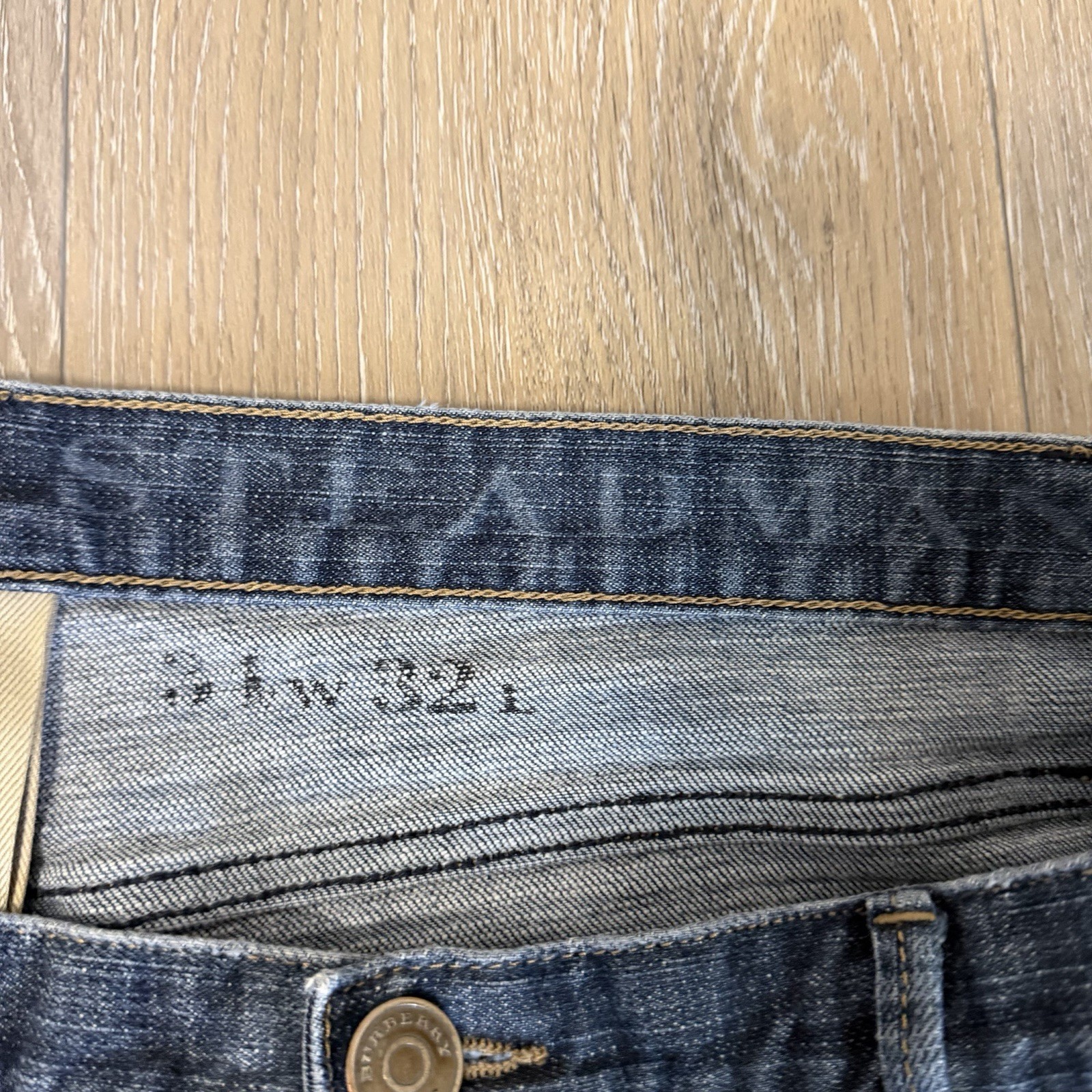 Burberry Brit Steadman Denim Jeans Men’s 36×30 Straight Fit Washed Distressed