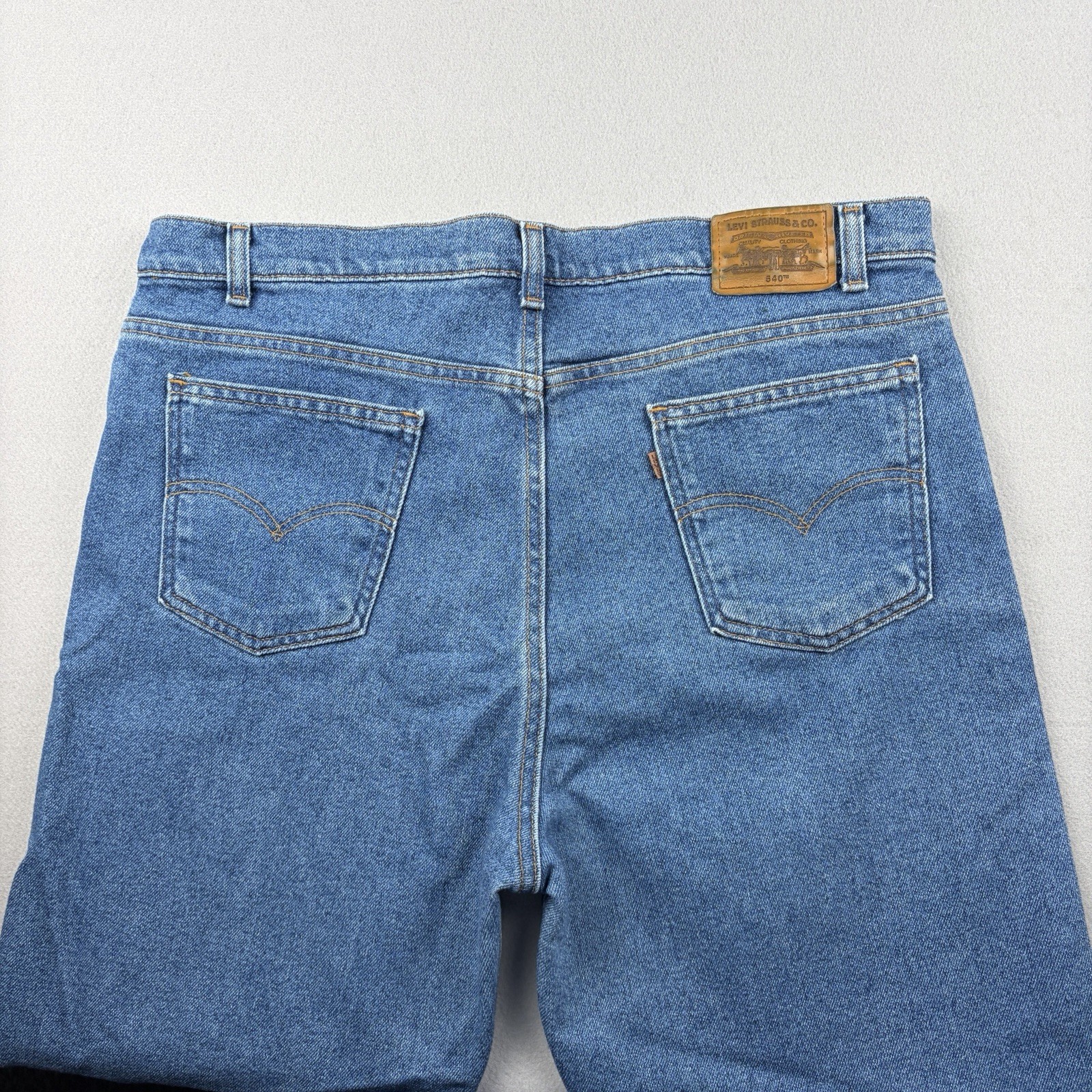 Vintage 1998 Levi’s 540 Orange Tab Jeans Men’s 40×30 Made in USA Relaxed Fit