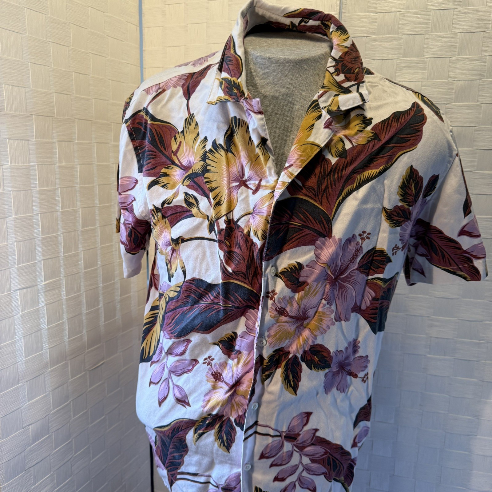 Bonobos Shirt Mens M Floral Hawaiian Short Sleeve Button Up Slim Fit Casual.. B