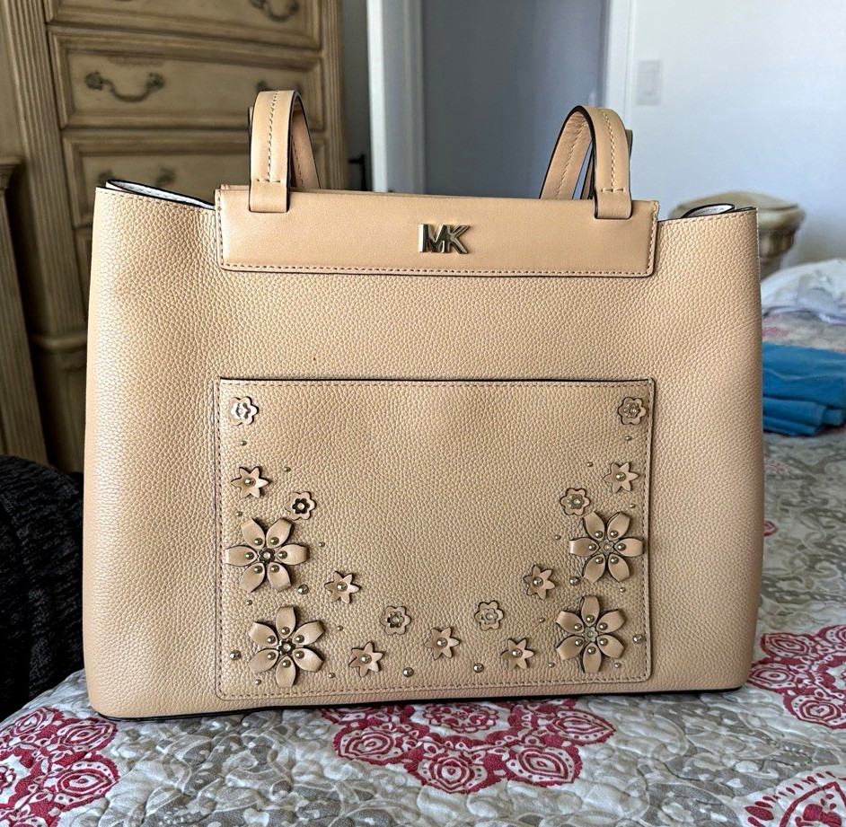 Michael Kors Beige Pebbled Tote Floral Embroidered Accent Zip Inner Pockets