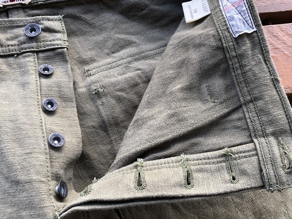 SAMURAI JEANS SJ52BP 15oz HEAVY BACK SATIN BAKER PANTS Olive One-washed