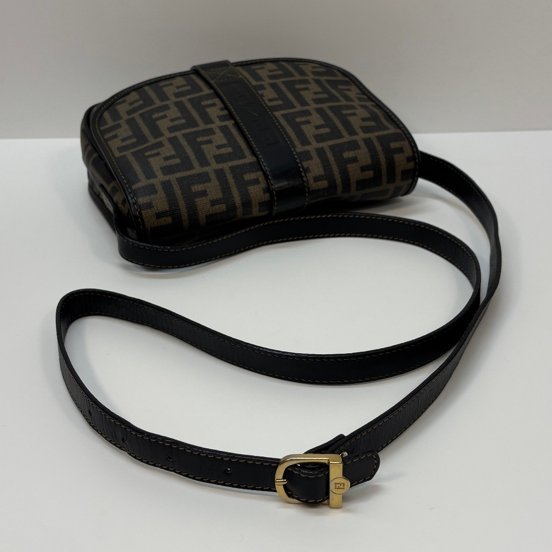 FENDI Zucca Shoulder Flap-style MBZ963 Canvas Brown Size: W:9.1 × H: 7.9 in.