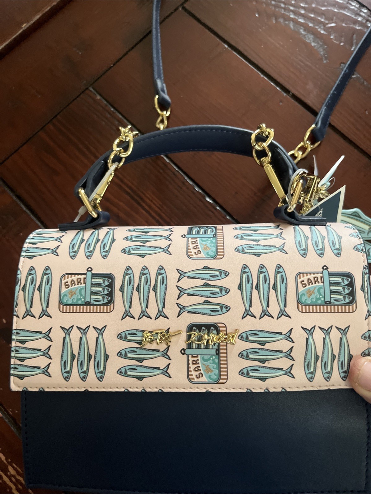 BETSY JOHNSON SARDINES SHOULDER /CROSSBODY BAG BLUE MULTI NWT Adorable
