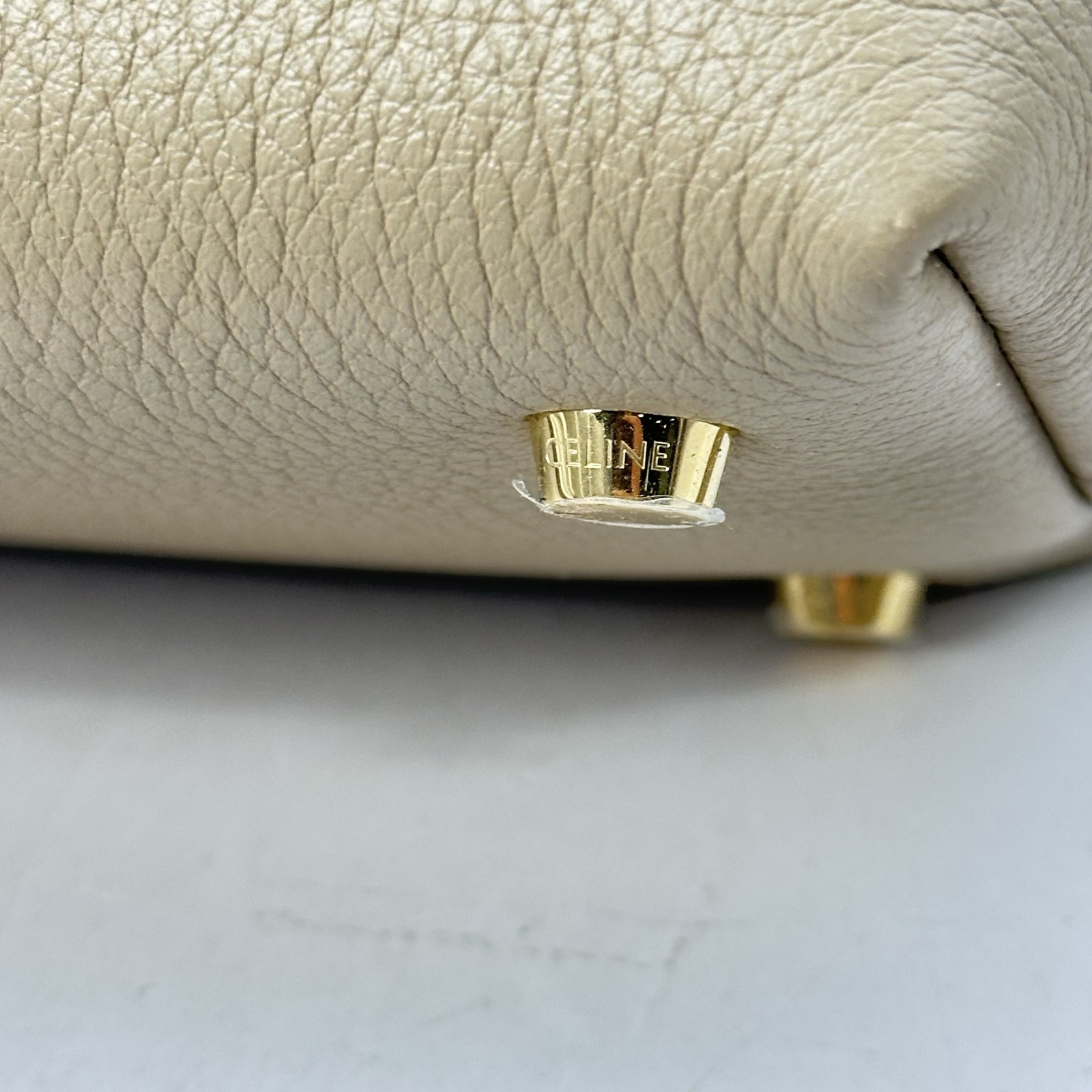 Celine Womens Medium Nino crossbody Top Handle Bag Leather Safari