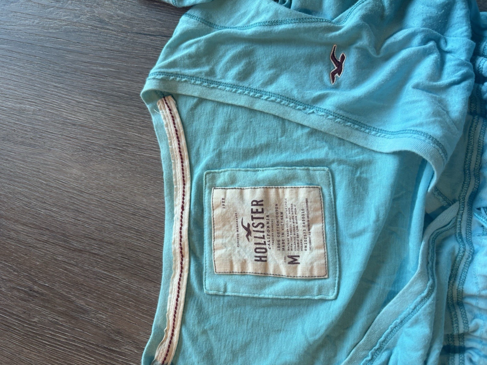 Hollister Y2k Light Blue Short Sleeve with Adjustable Tie Size M Women’s