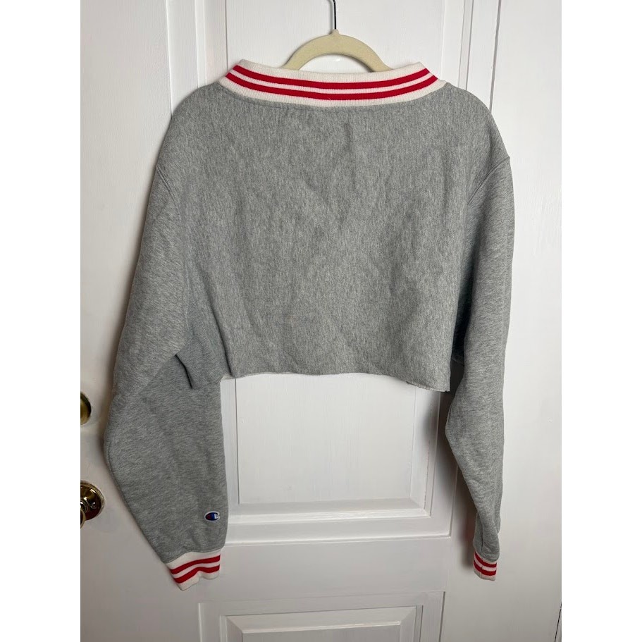 Champion Cropped V-Neck Oversized Sweatshirt College Prep Yarn Dye Stripe Small