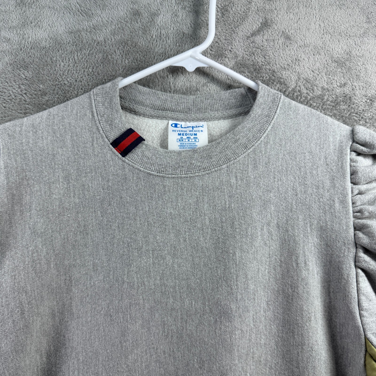 Retro Champion Reverse Weave Sweatshirt Womens Medium Gray Crewneck Pullover