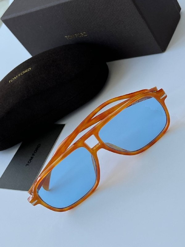 Tom Ford Amber Tortoise Shell 70s Style Sunglasses