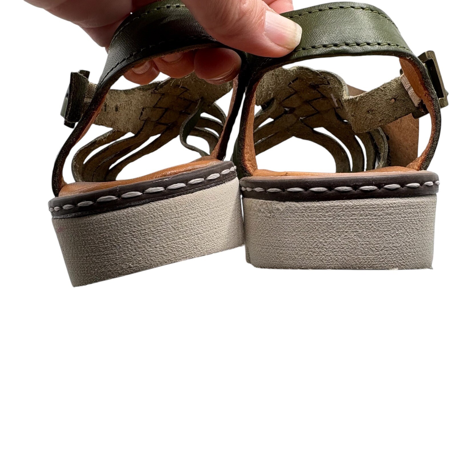 NWT Bearpaw Leah Huaraches Size 6 Slingback Hunter Green