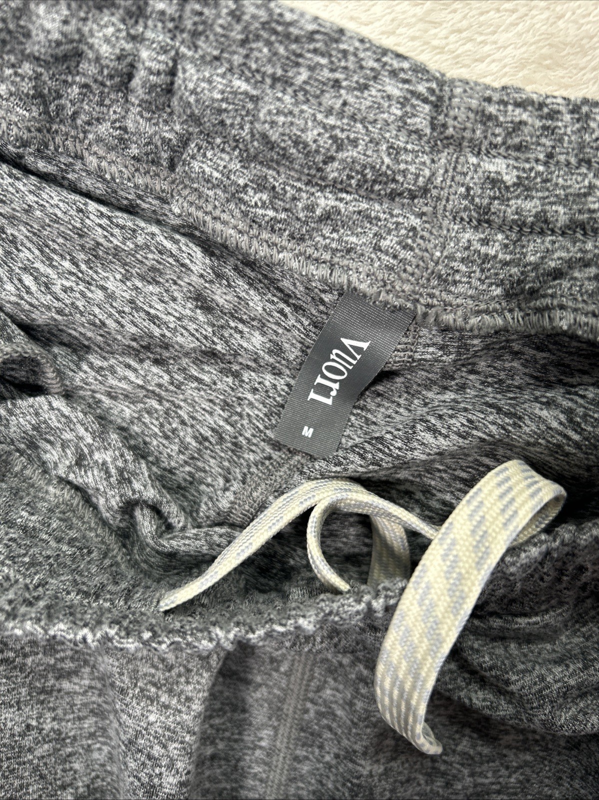 Vuori Boyfriend Jogger Pants Knit Sweatpants Heather Gray Women’s Medium VW457