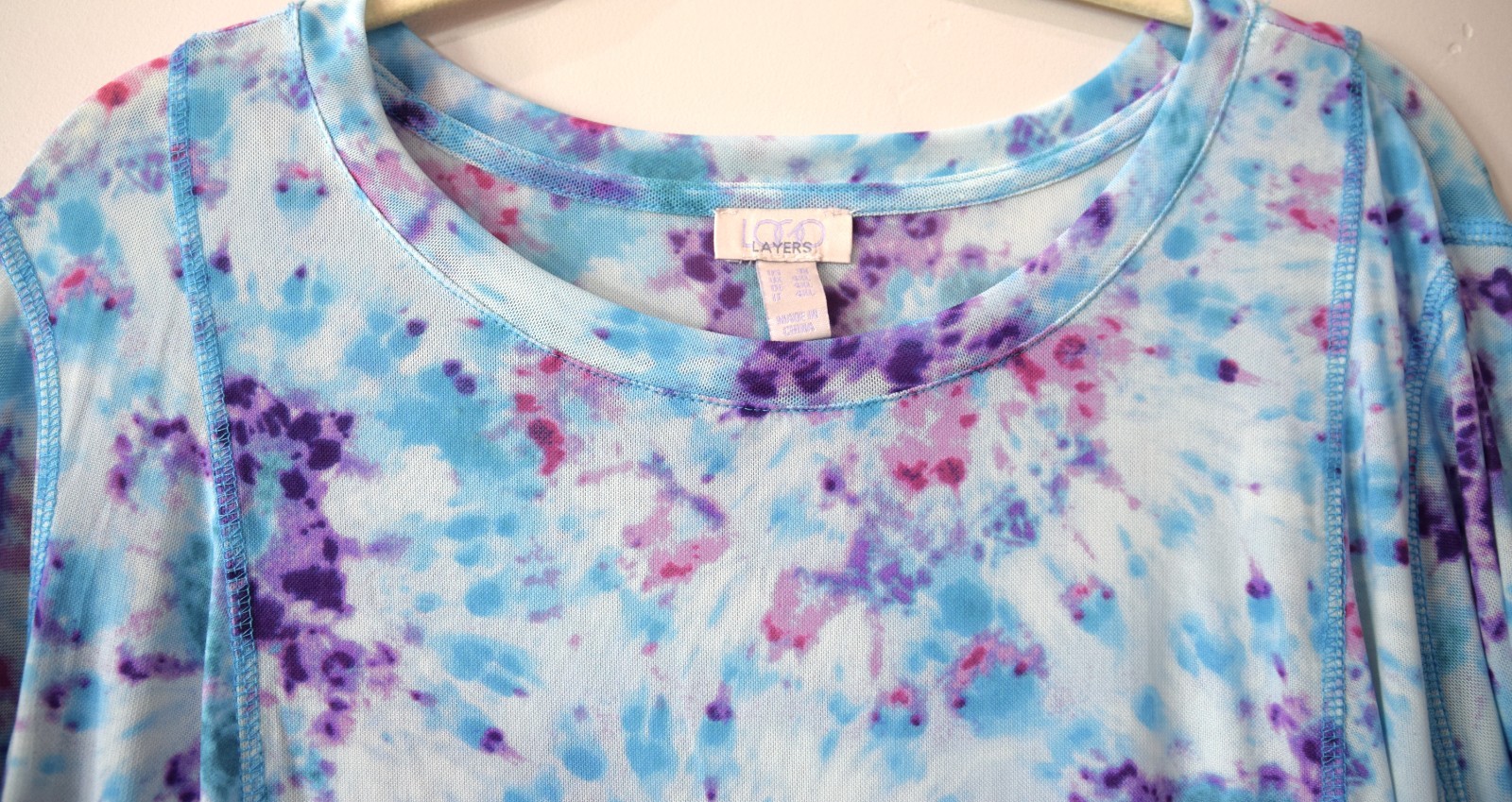 LOGO Layers Lori Goldstein Blue Pink Purple Abstract Tight Knit Mesh Top Plus 3X