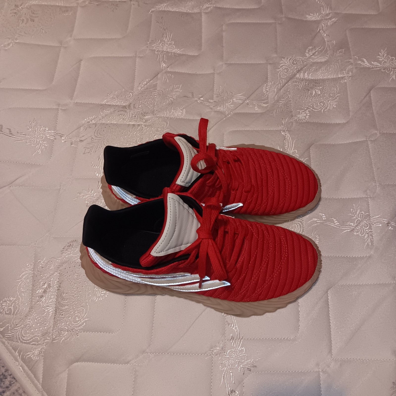 adidas Men’s Low Top Lace-Up Athletic Sneakers Red/White/Black
