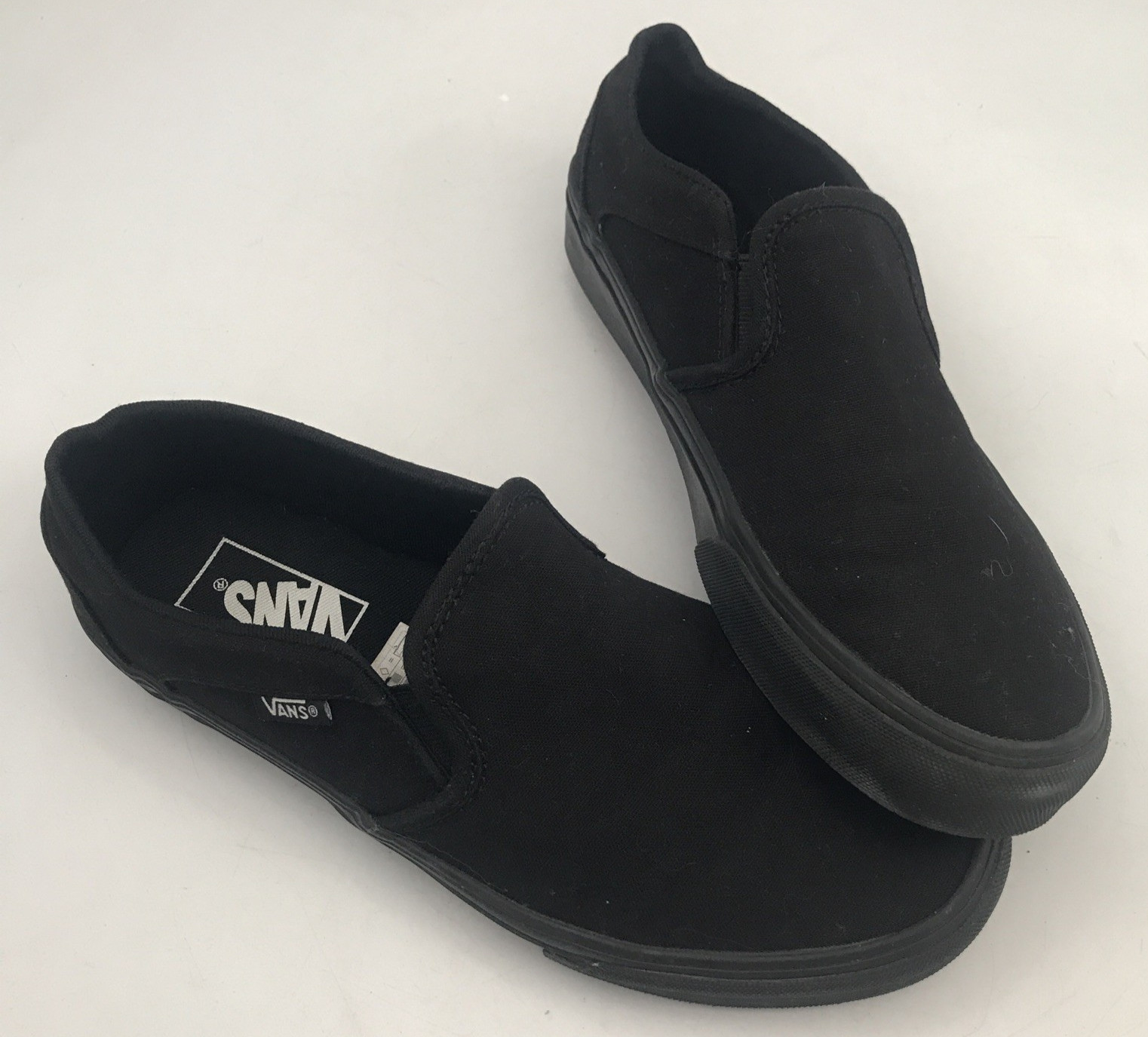 Vans 721356 Shoes Black Canvas Low Top Slip-On Womans Sz 8.0 Vietnam