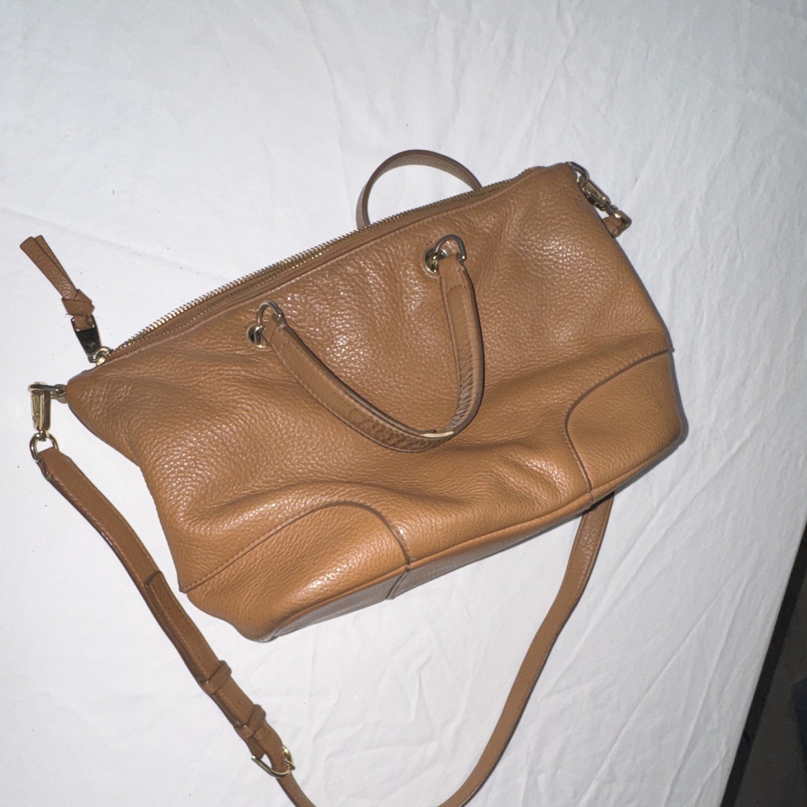 Tory Burch Brown Pebbled Zip Tote Detachable Strap Zip Wallet Gold Hardware
