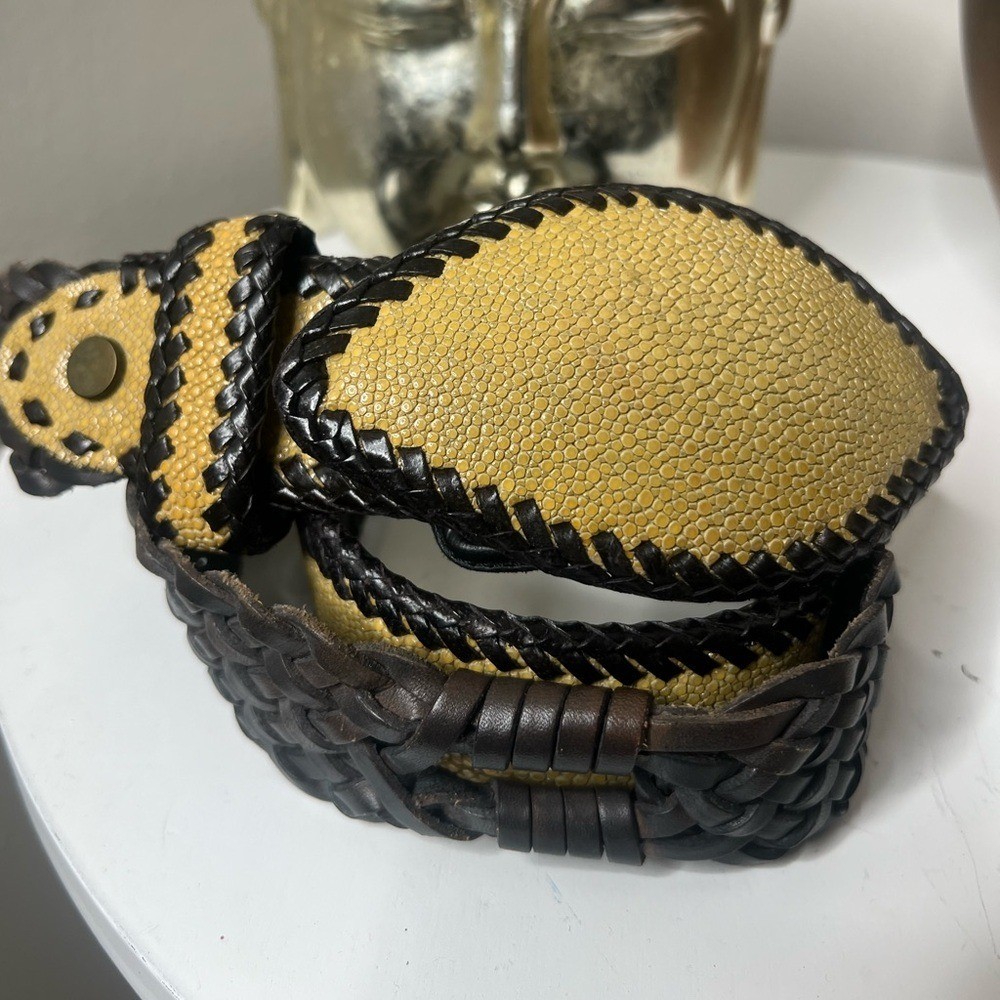 The Divine Tribe NYC VINTAGE belt medium