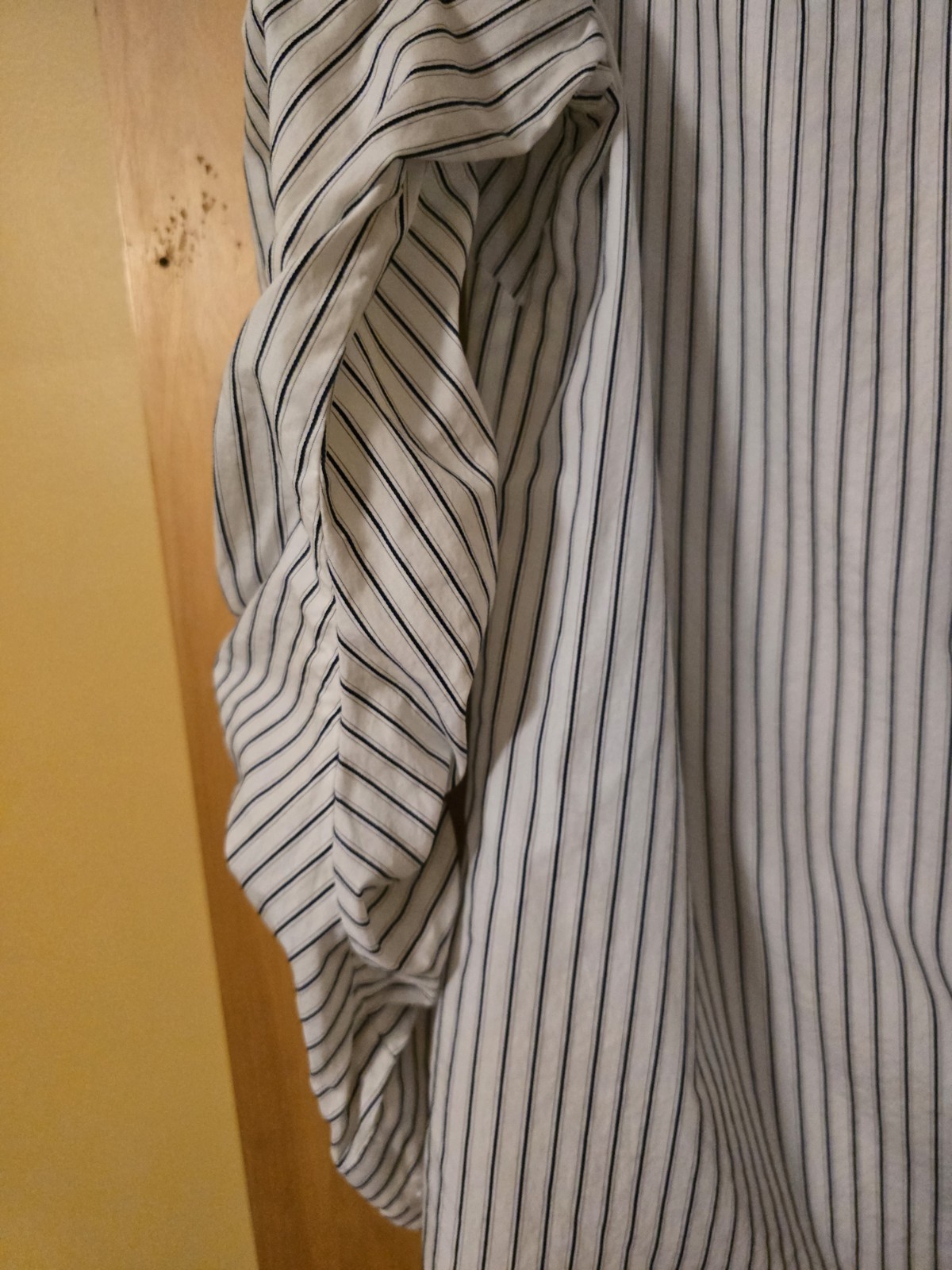 CAbi White Blue Striped Cotton Ruched Sleeve Collared Button Front Shirt M