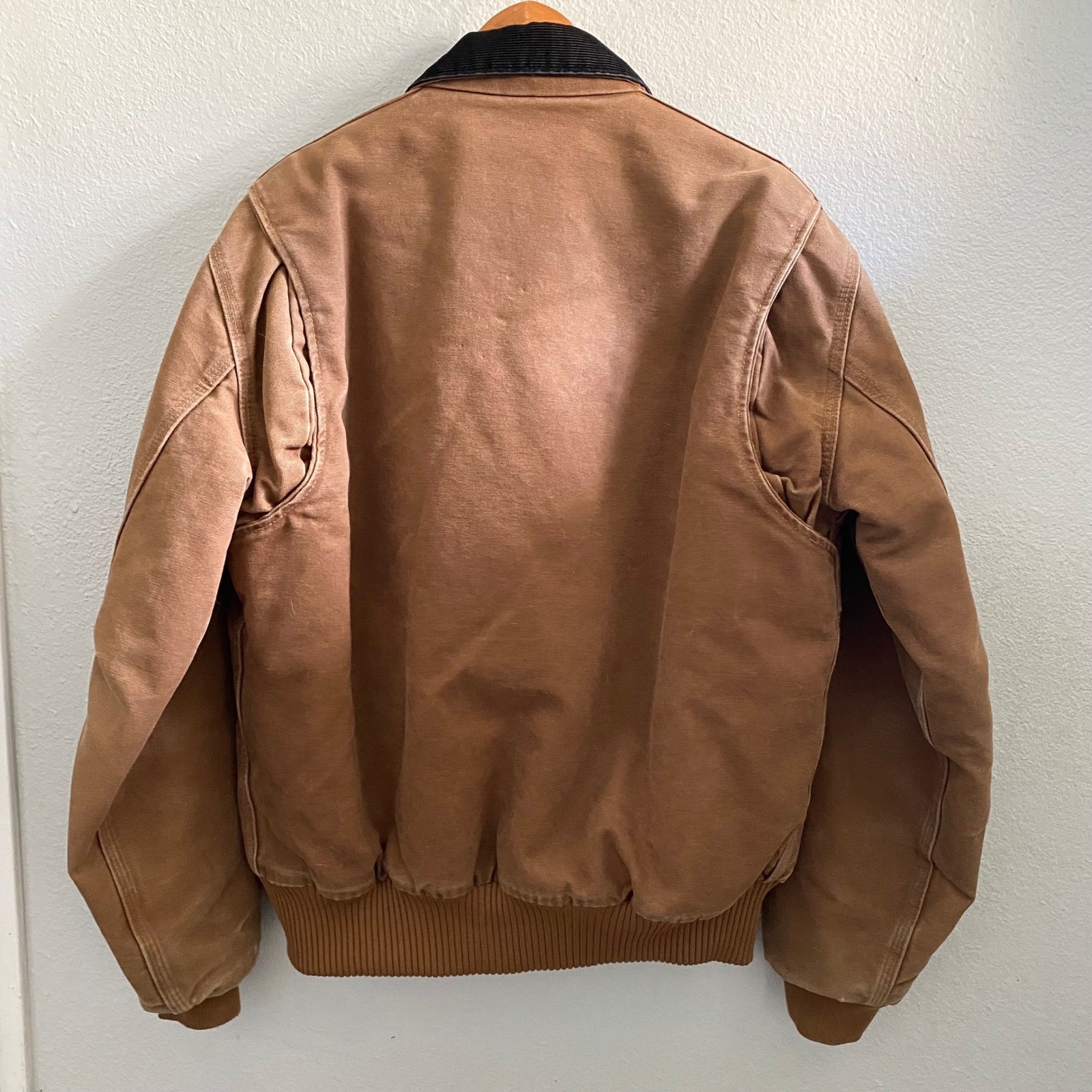 Carhartt J165 BRN Sandstone Duck Arctic Quilt Lined Bomber Jacket Mens Medium