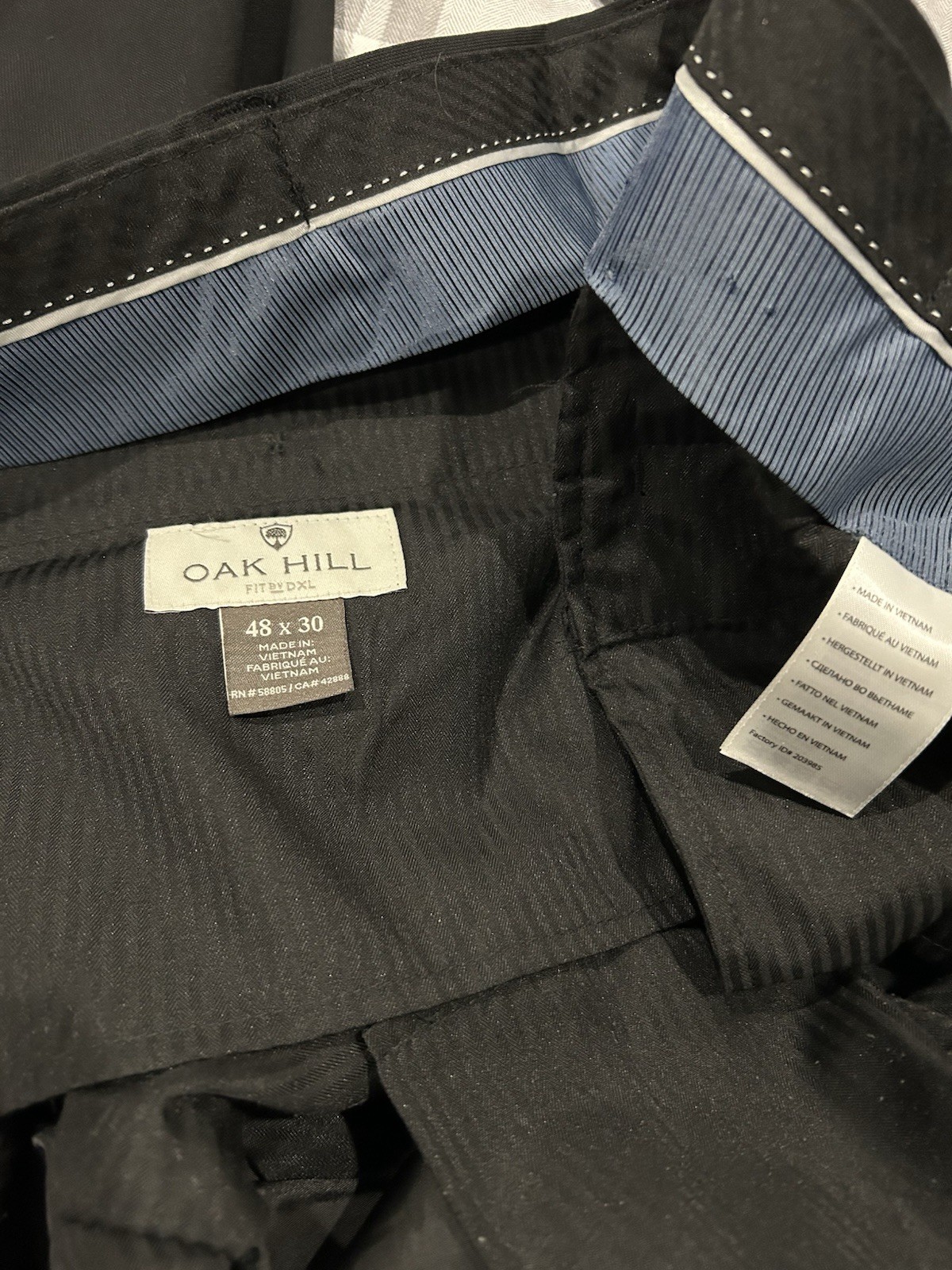 Oak Hill Perfect Fit Jacket-Relaxer Suit Jacket 52R Black & Pants 48W 30L