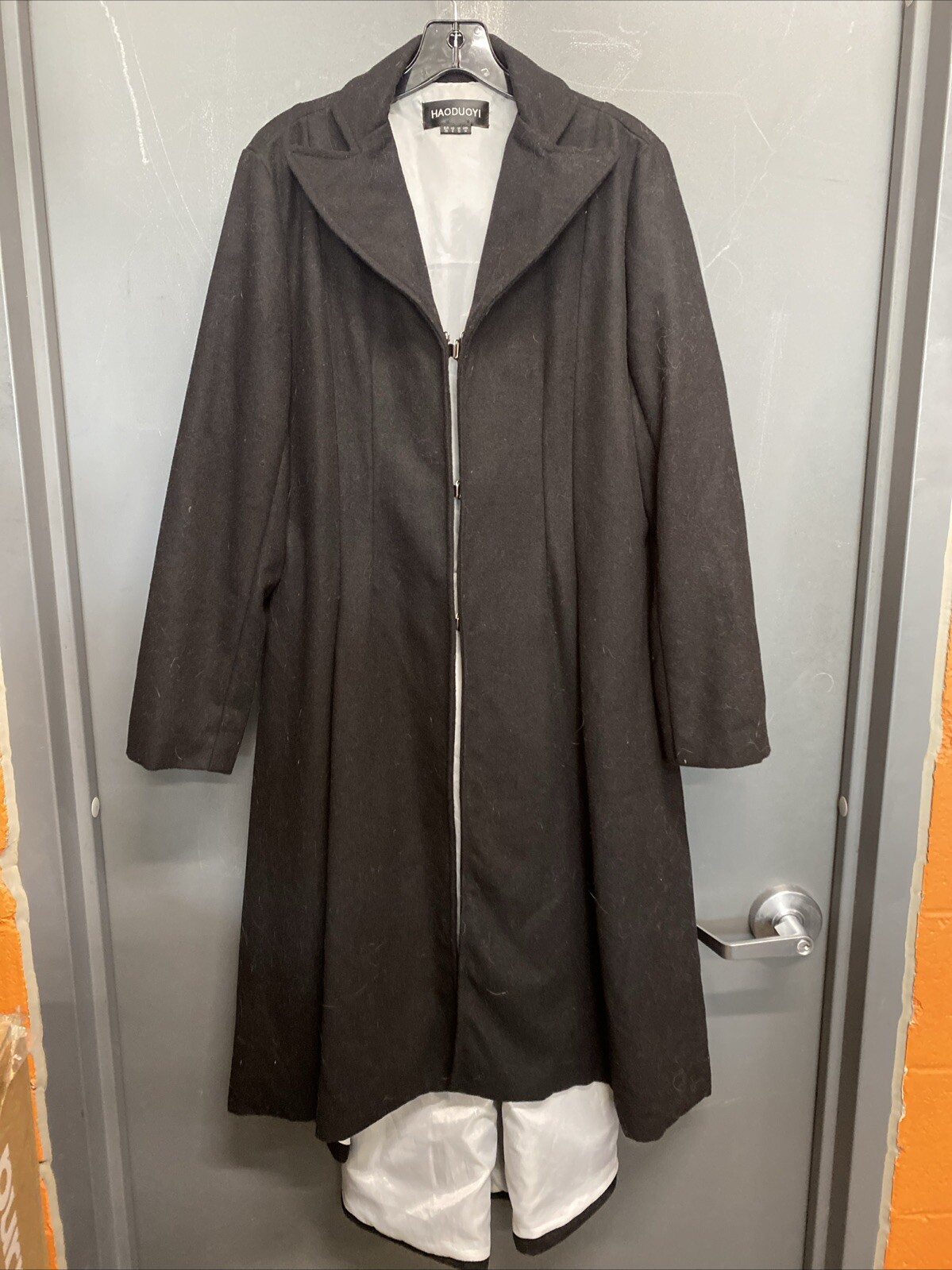 Women’s Black Haoduoyi Pea Coat Clasped Over Coat Size 6