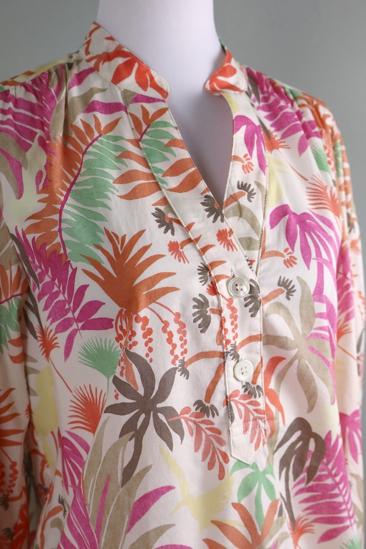 J. MCLAUGHLIN NWT $188 Rashell Jungle Melody Floral Shirt Top Size Small
