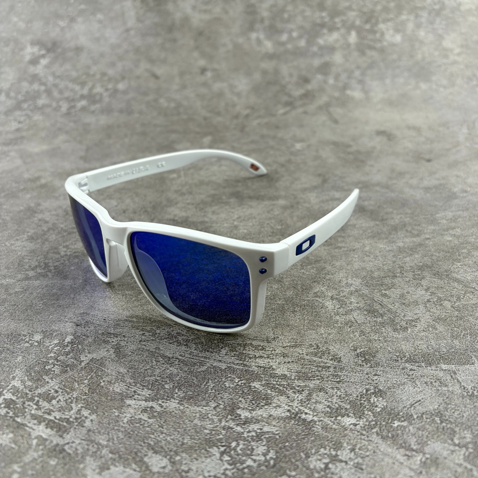 Oakley Holbrook Polarized Sunglasses