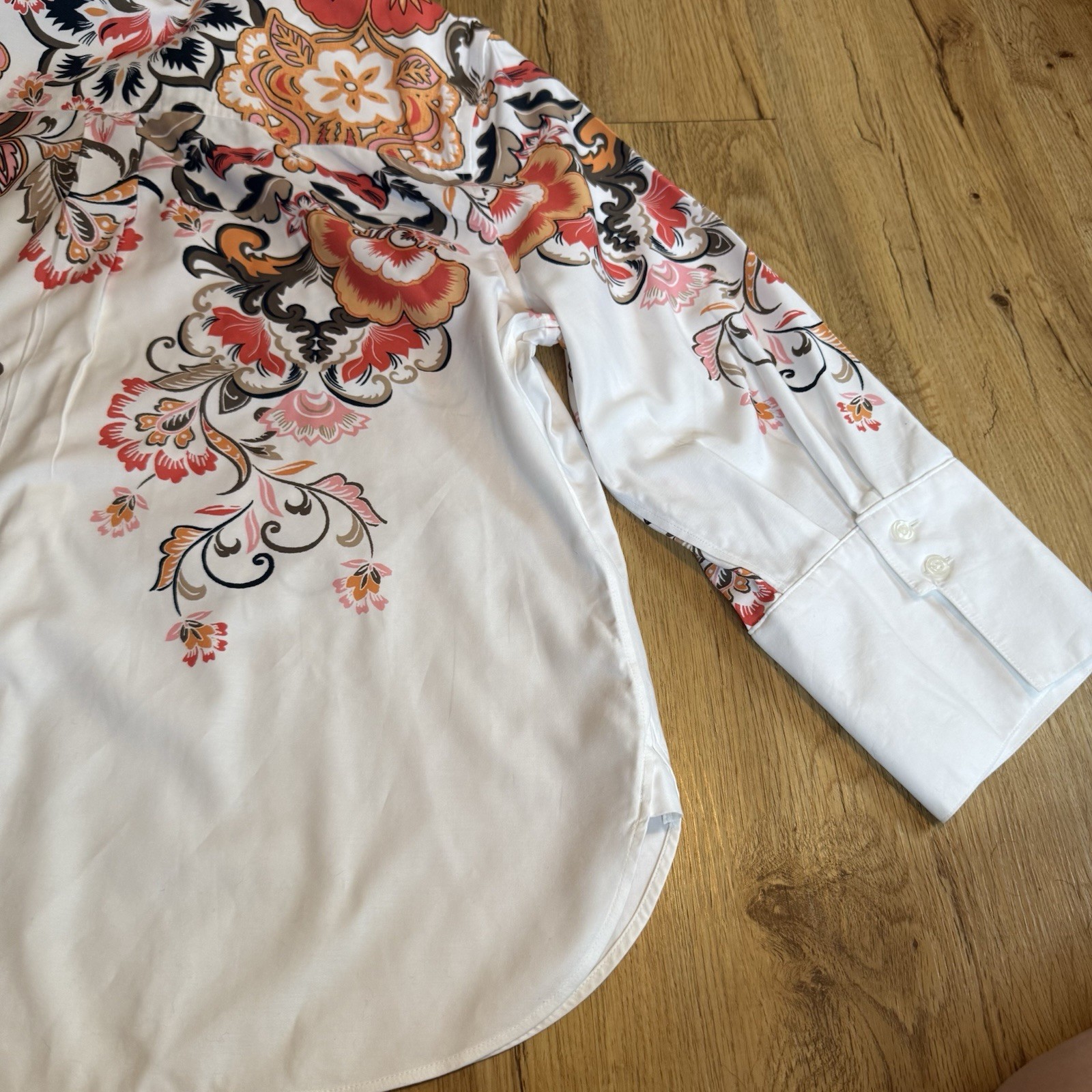 Chicos Women White Floral Print Button Down Tab Sleeve Size 3.5 18 Wester Trop