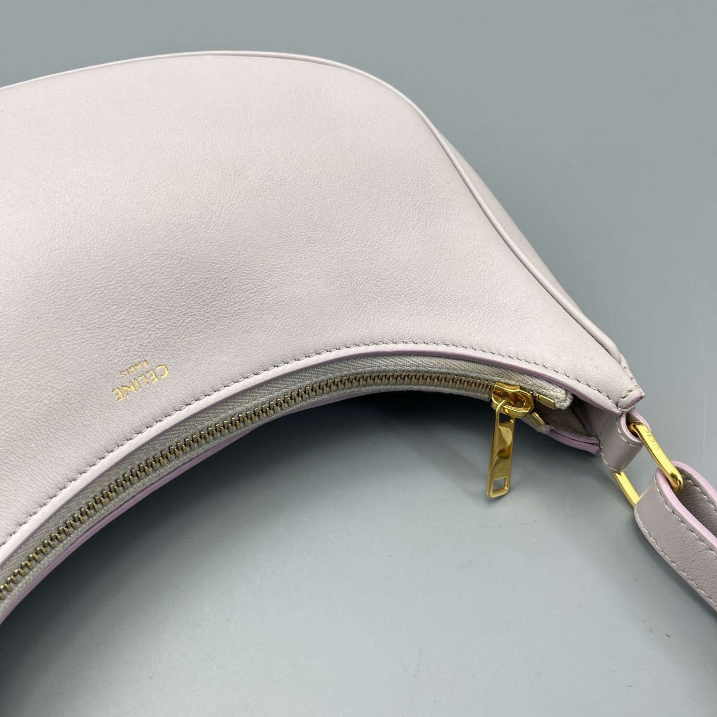 Celine Pre-Owned Authentic Underarm Bag Purple 26*18*6cm Free Tracked Shipping
