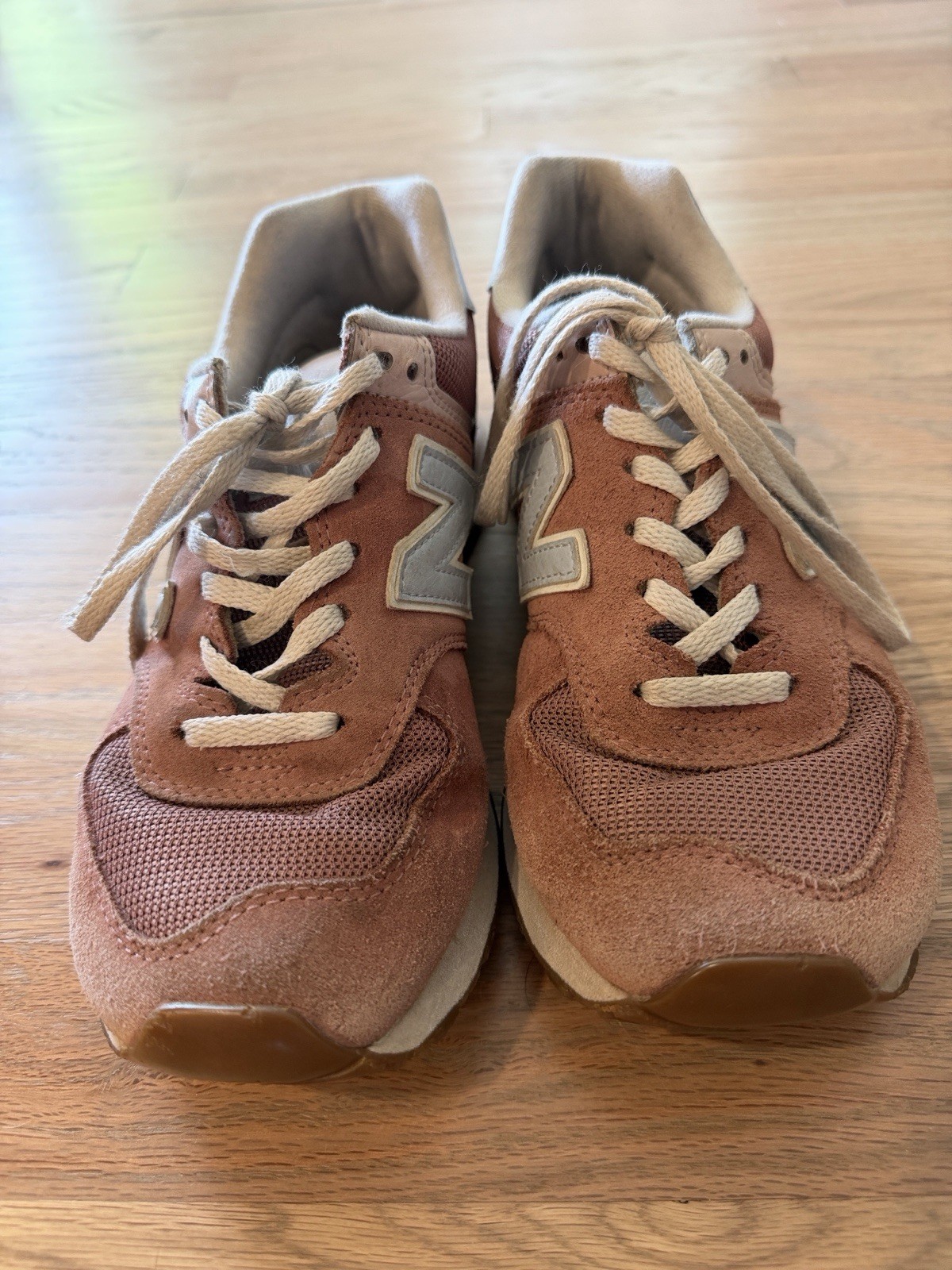 New Balance 574 Classic Suede Low Top Lace-Up Sneakers Brown/White WL574FLD