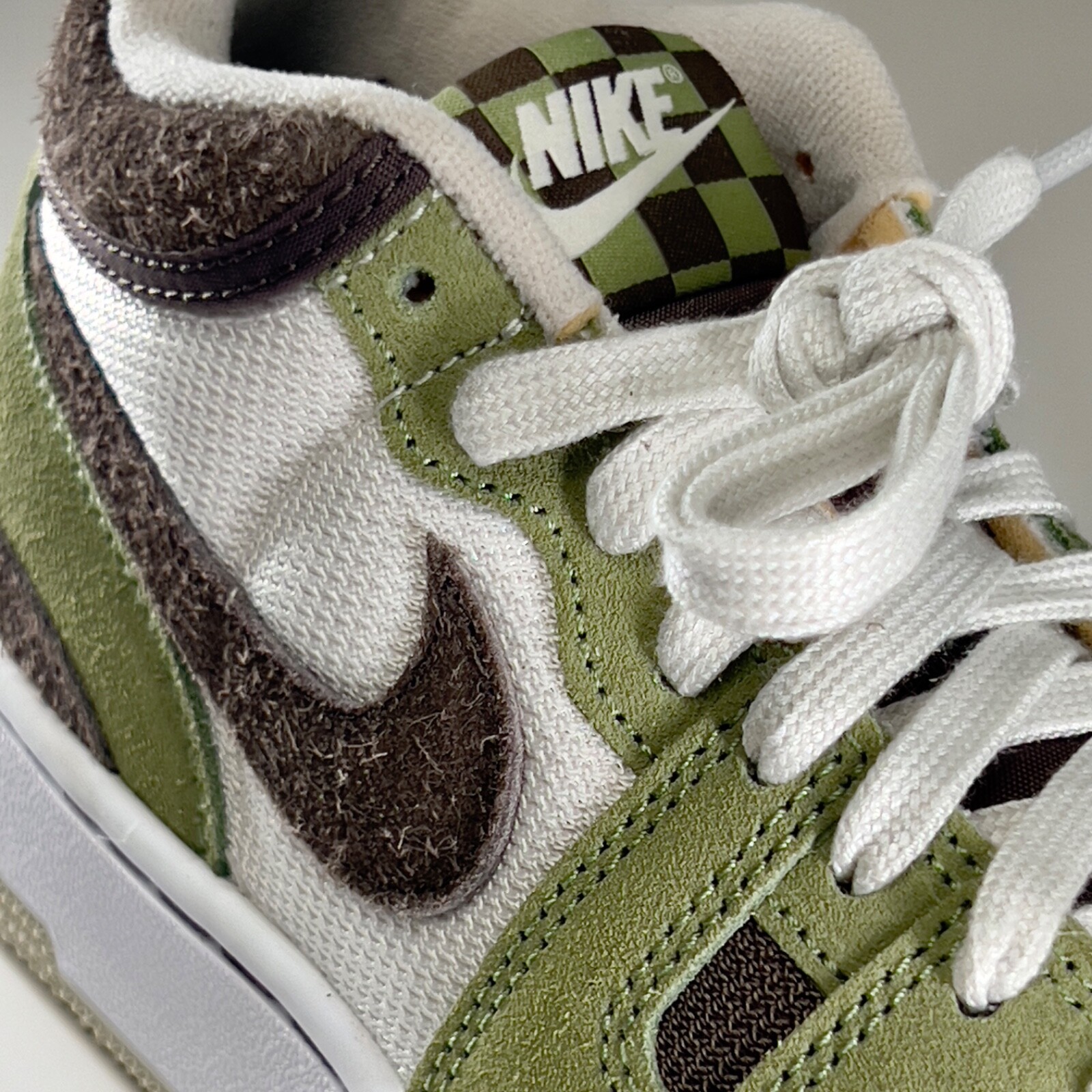 Size 6M / 7.5W- Nike Mac Attack Oil Green FN0648-300