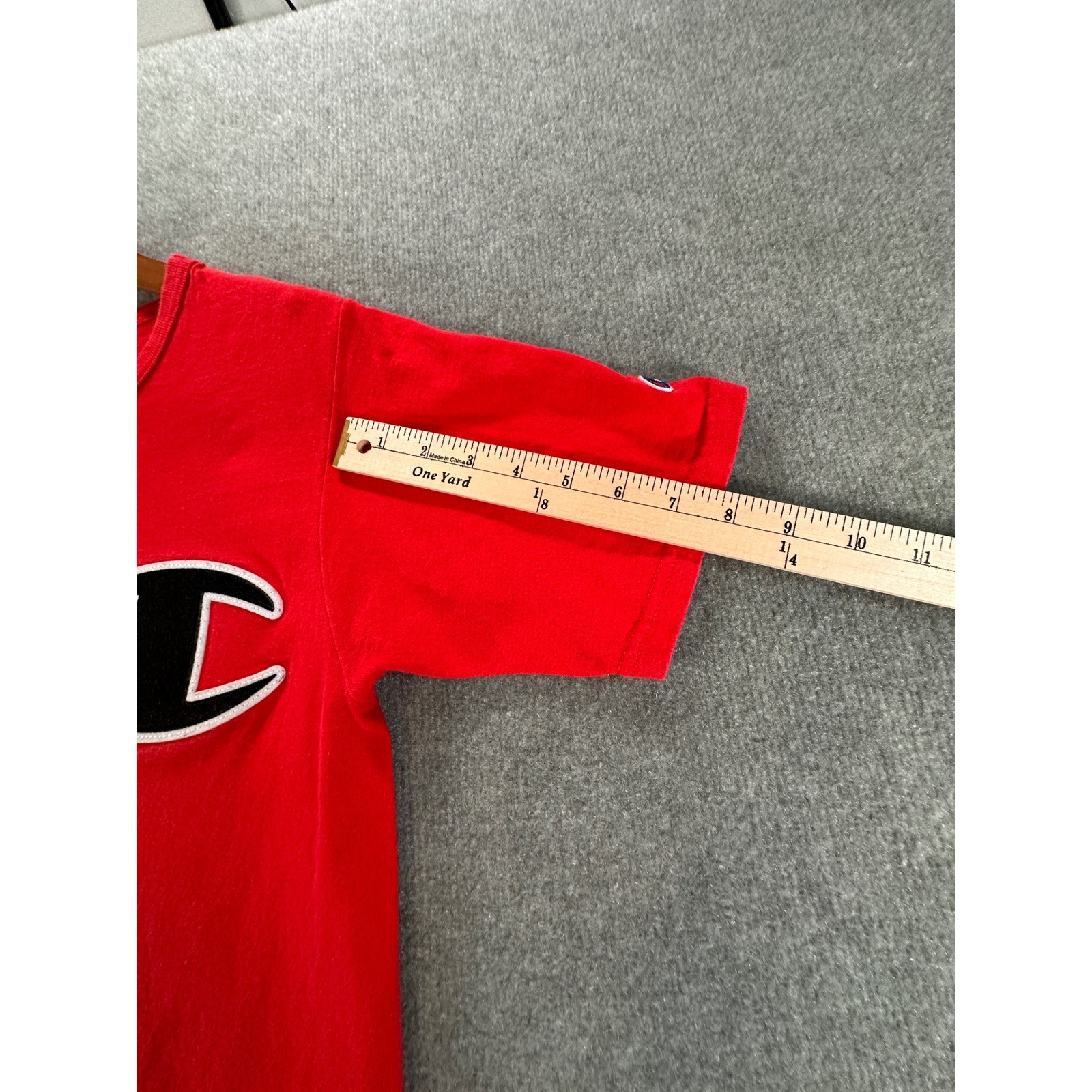 Champion Mens Red Big C Logo Chenille Patch Short Sleeve T-Shirt GT19 Small