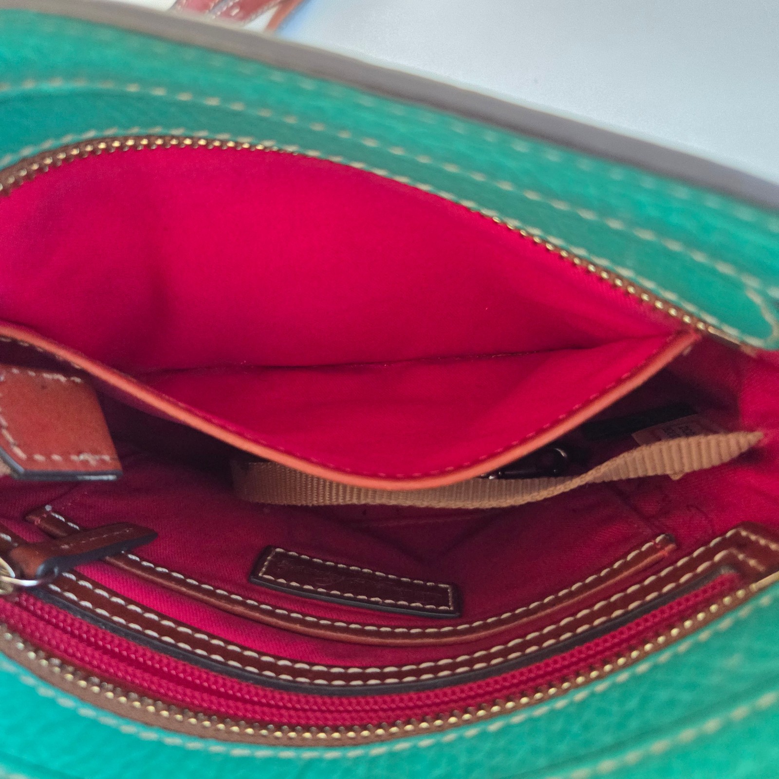 Dooney & Bourke Spearmint Green Pebble Grain Leather Zip Crossbody Purse Bag