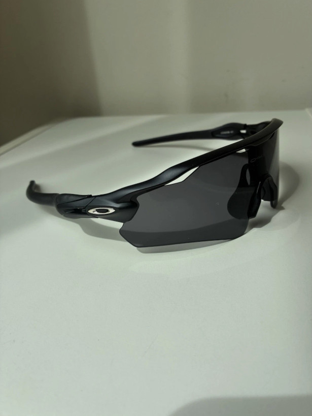 NEW Oakley 009208 Radar Ev Path Men’s Sunglasses Black Frame – Black Prizm Lens