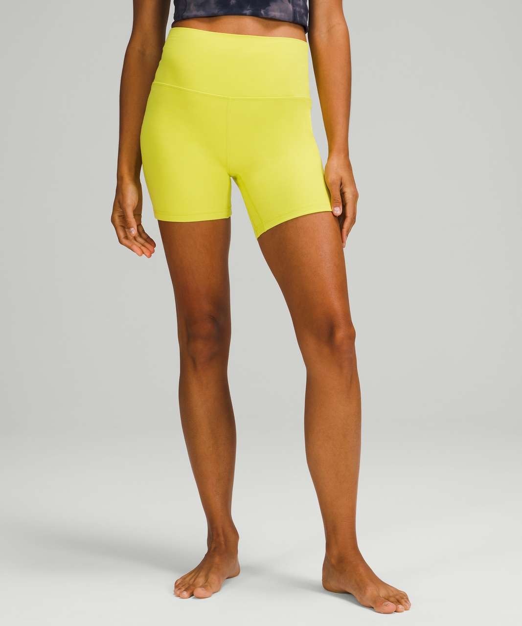 Lululemon Align 6 inch short in Color Serpentine Size 6