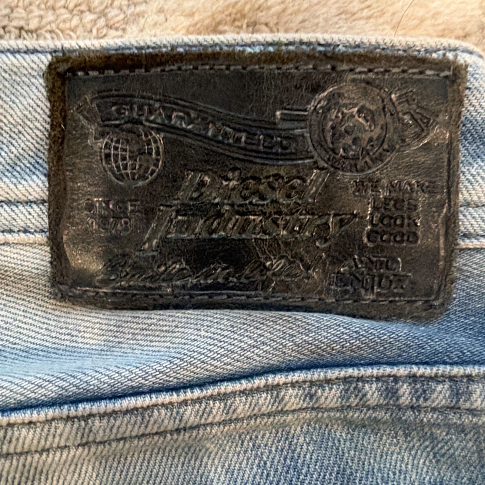 Diesel Zatiny 0882F Stretch “Blue Eyecons 2011/2 Edition” 31×32 RARE WASH.