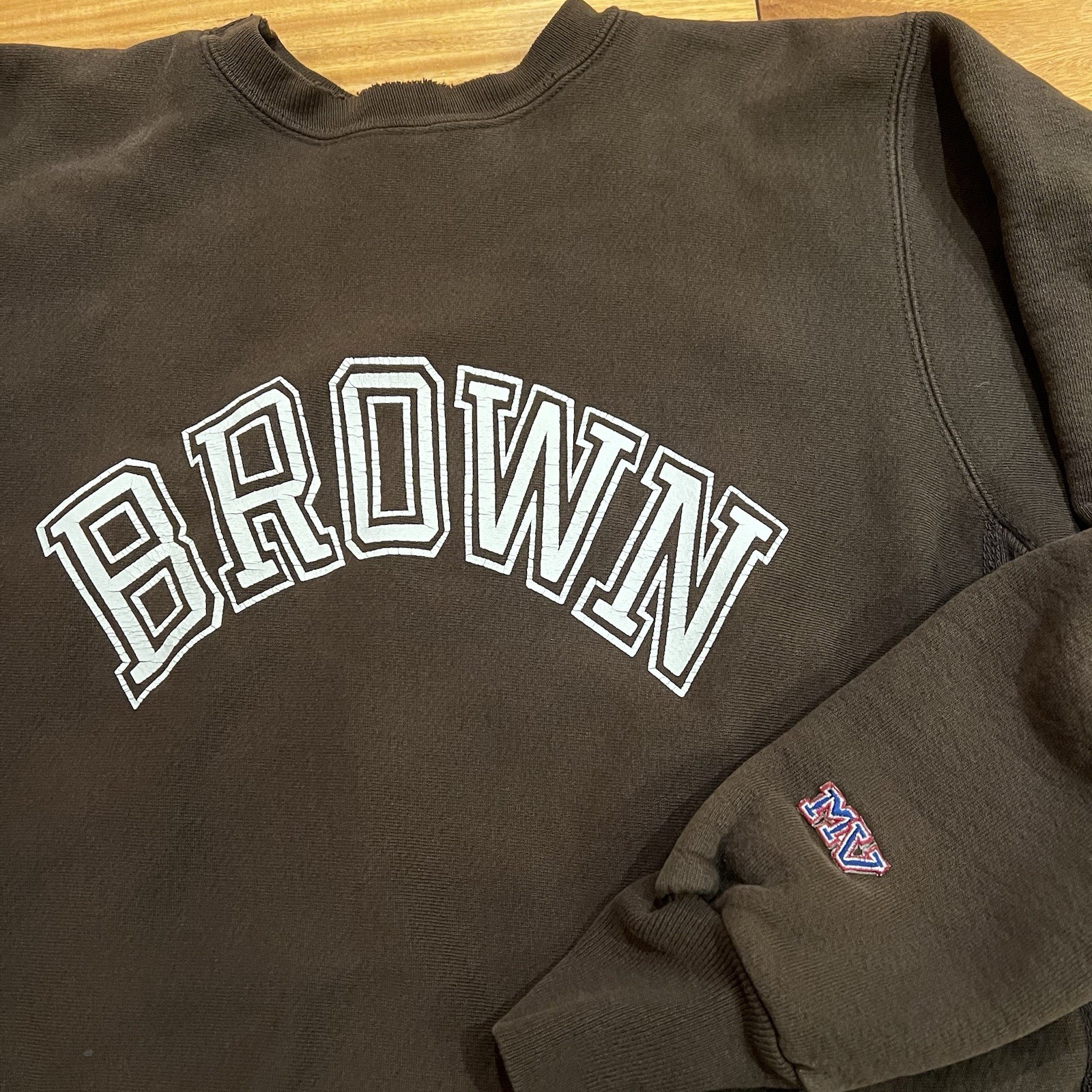 Vintage MV Sport Pro Weave Brown University Crewneck Sweatshirt Size M 90s USA
